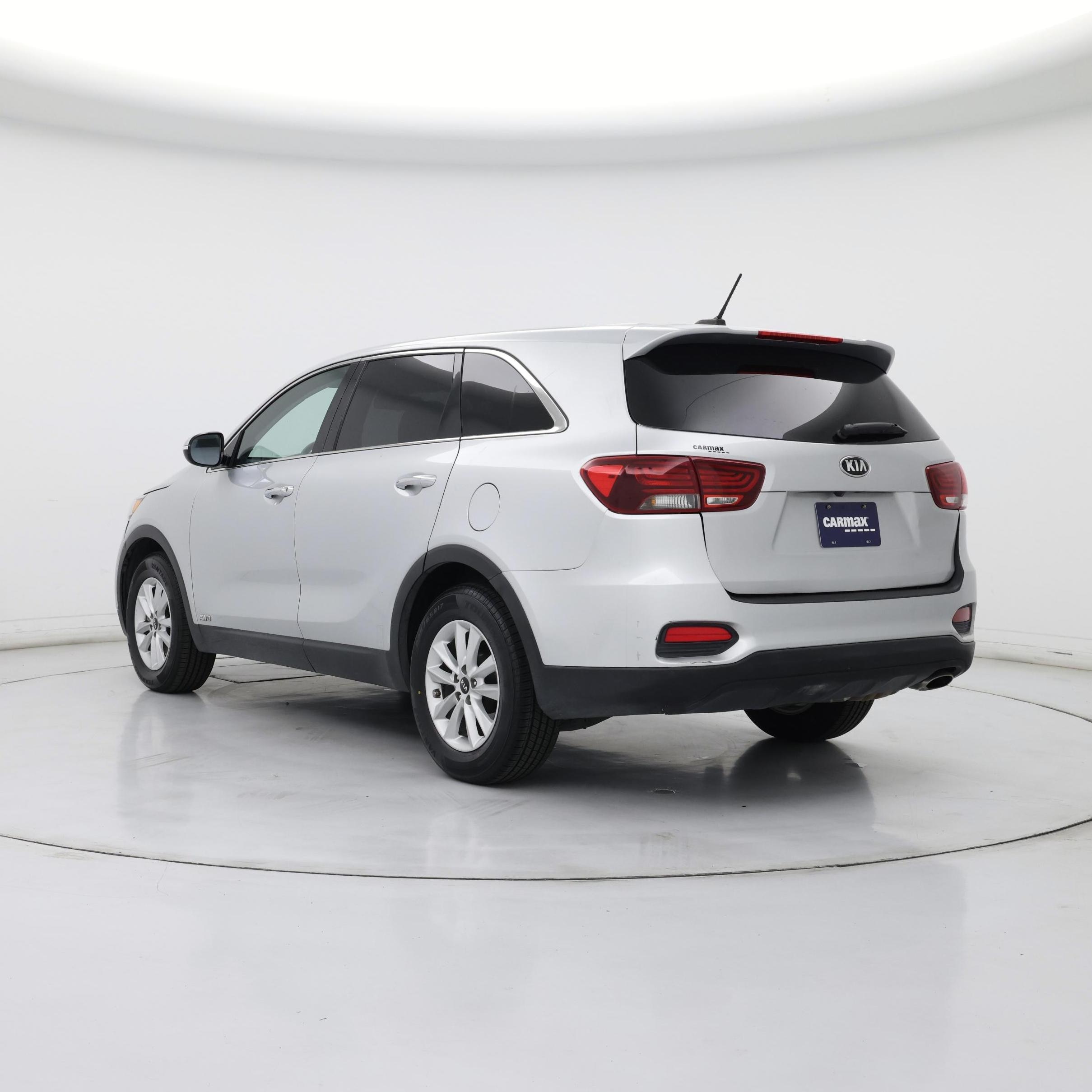 Thumbnail: 2020 Kia Sorento - 2