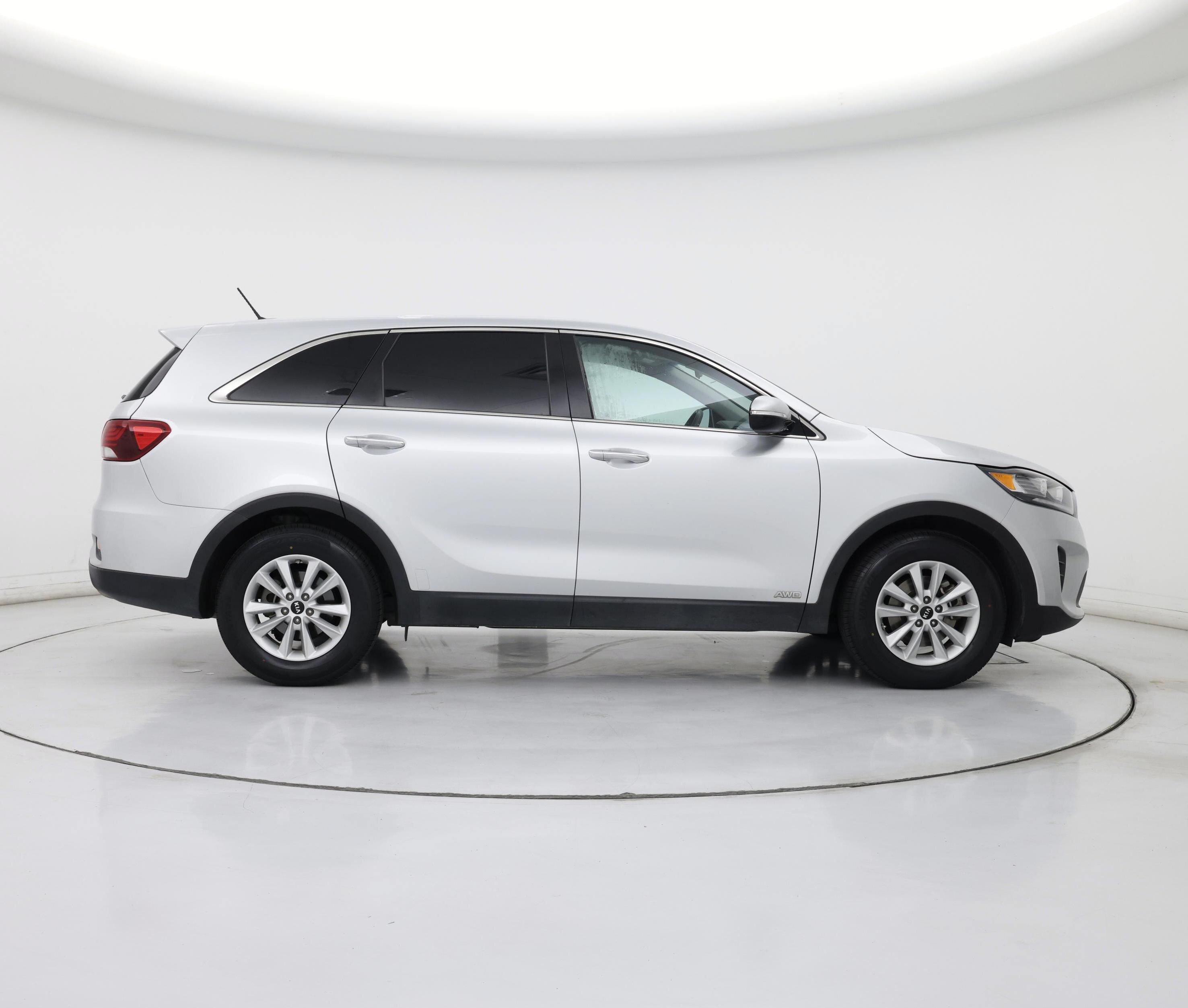 Thumbnail: 2020 Kia Sorento - 7