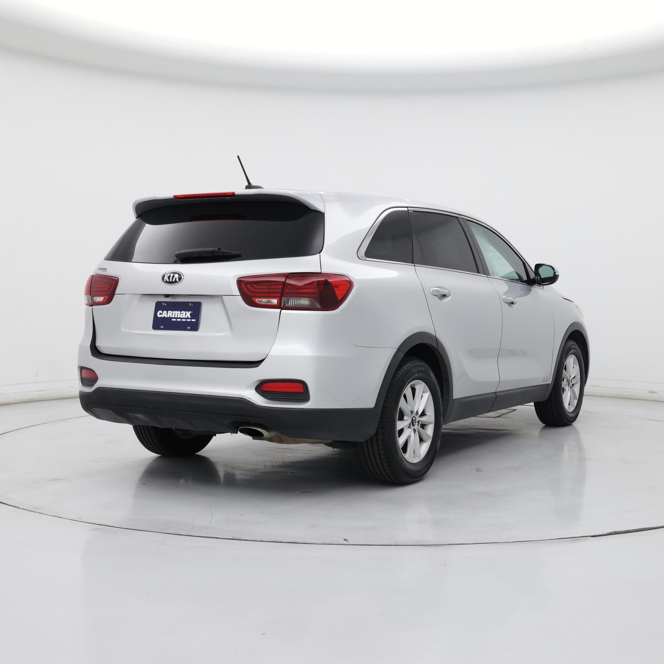 Thumbnail: 2020 Kia Sorento - 8