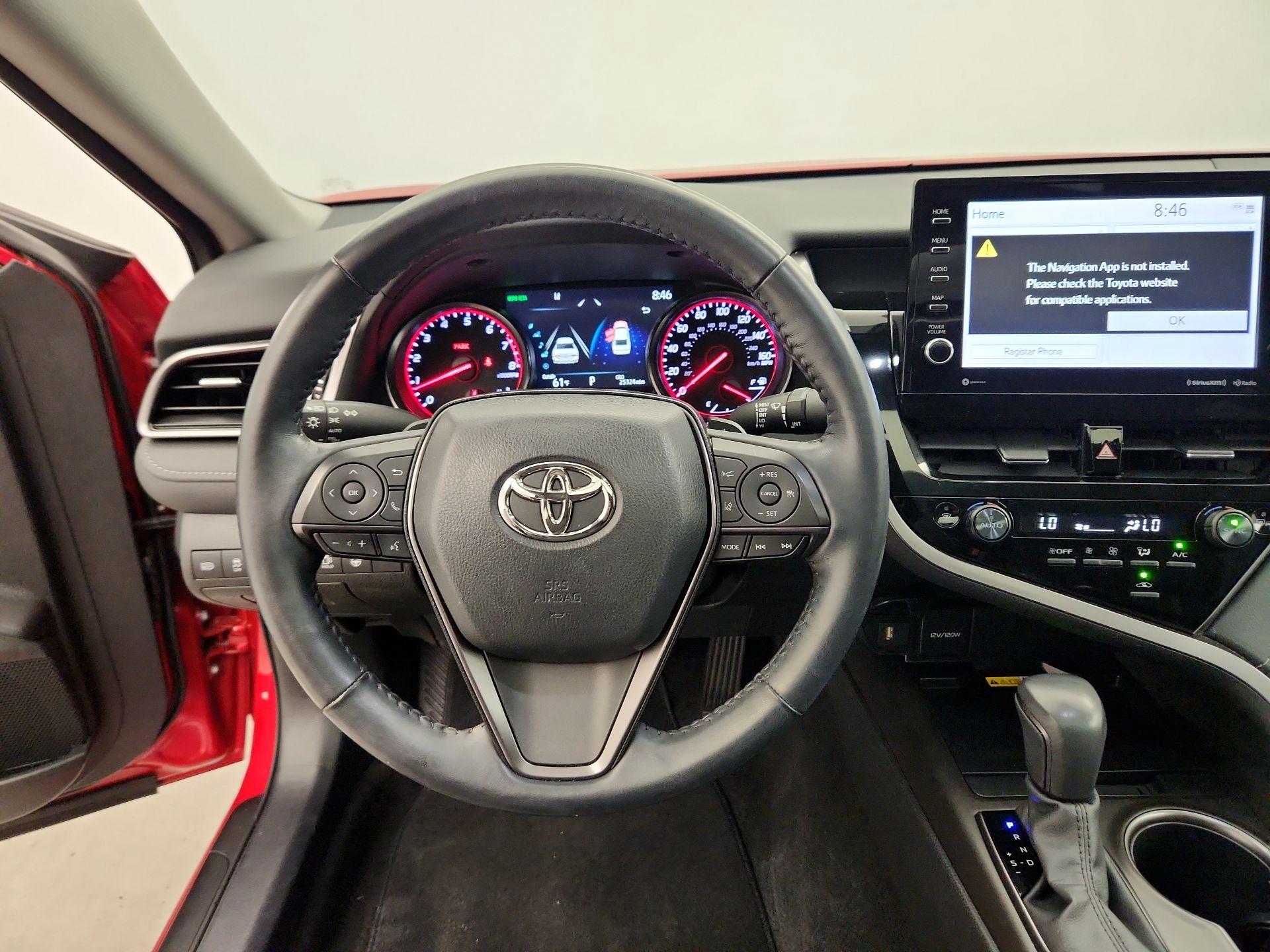 Thumbnail: 2022 Toyota Camry - 10