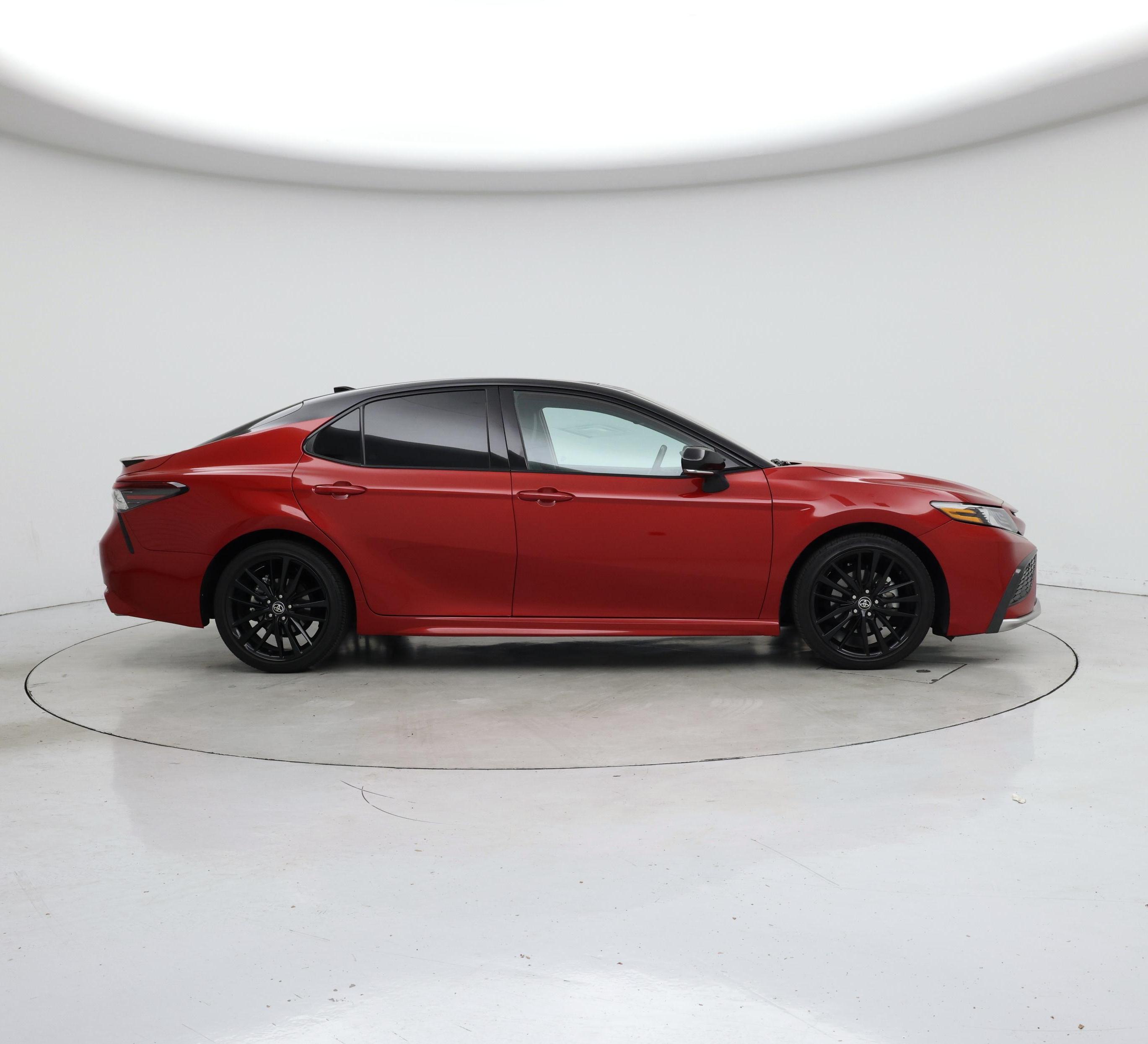 Thumbnail: 2022 Toyota Camry - 7