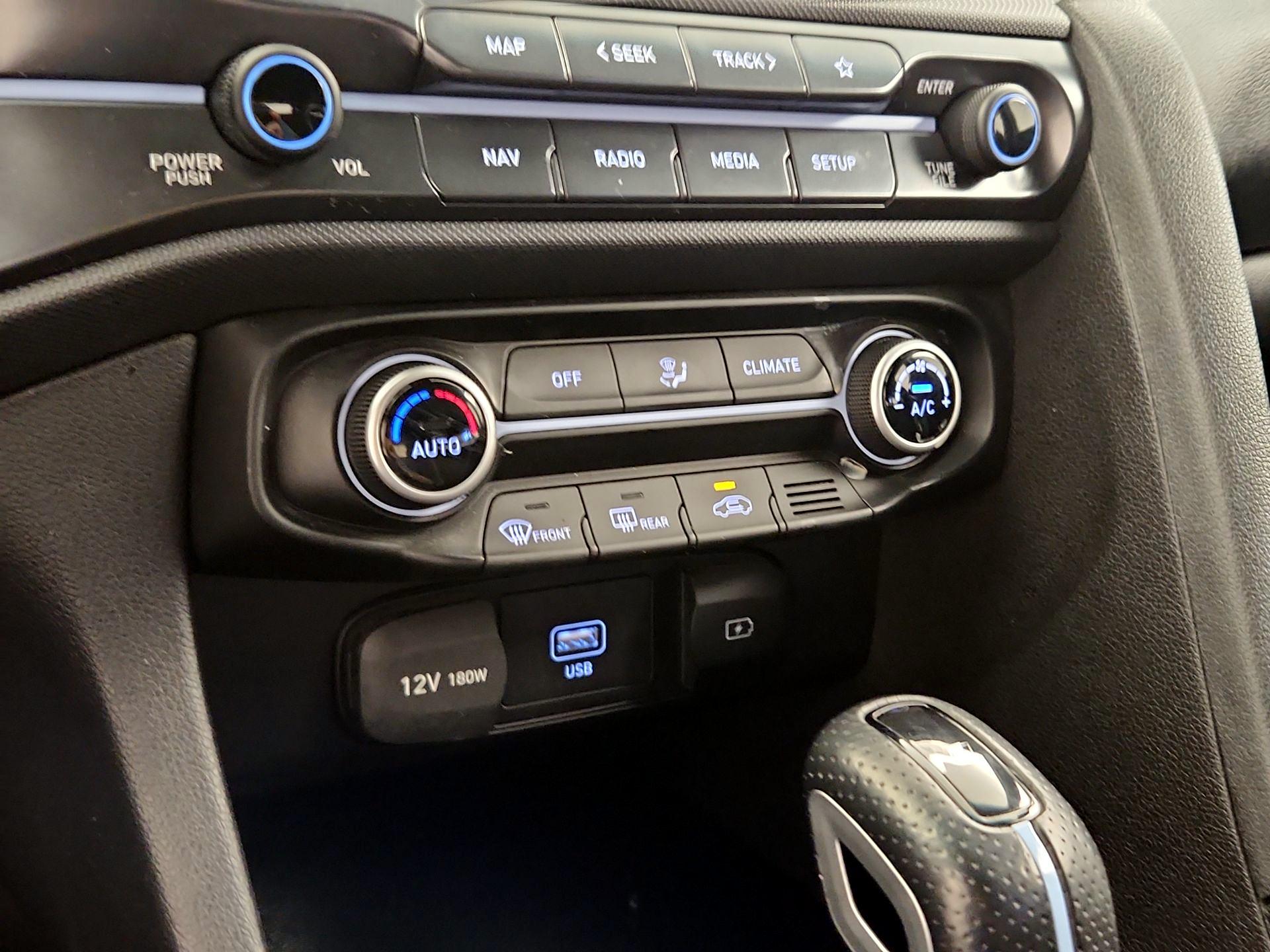 Thumbnail: 2021 Hyundai Veloster - 17