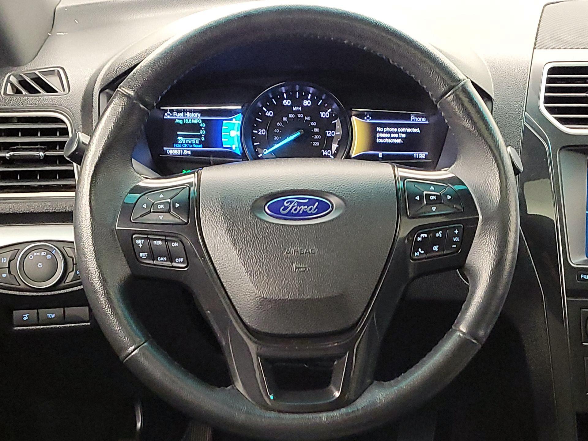 Thumbnail: 2017 Ford Explorer - 10