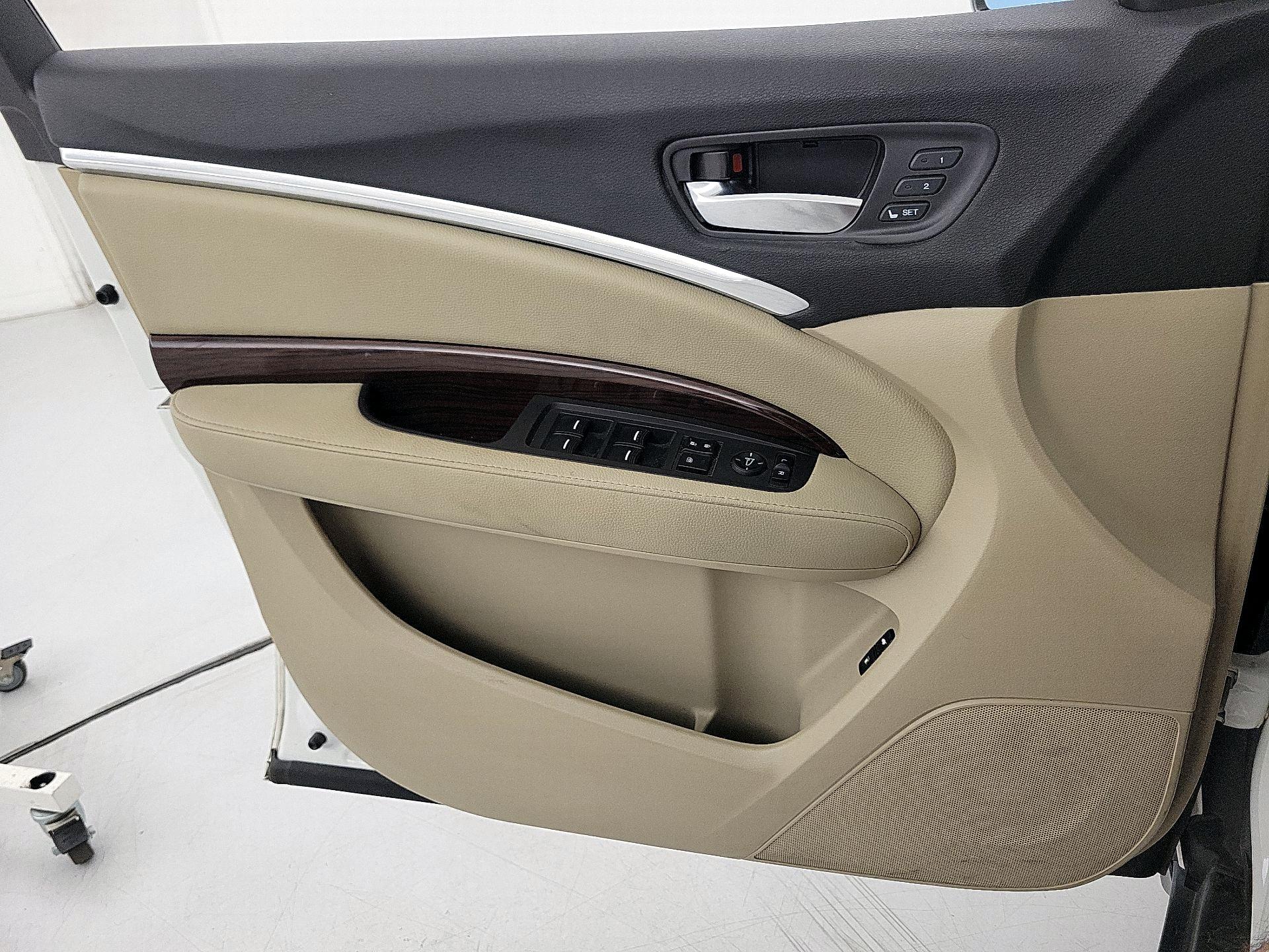 Thumbnail: 2014 Acura MDX - 12
