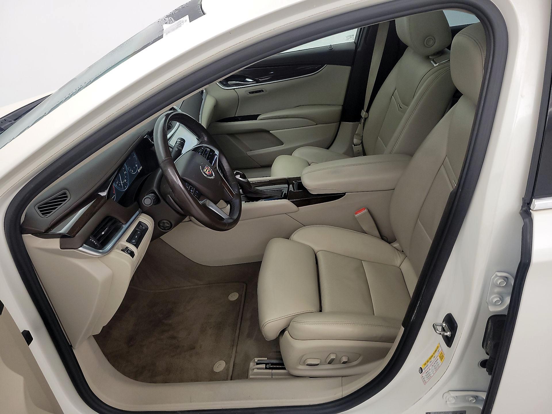 Thumbnail: 2015 Cadillac XTS - 11