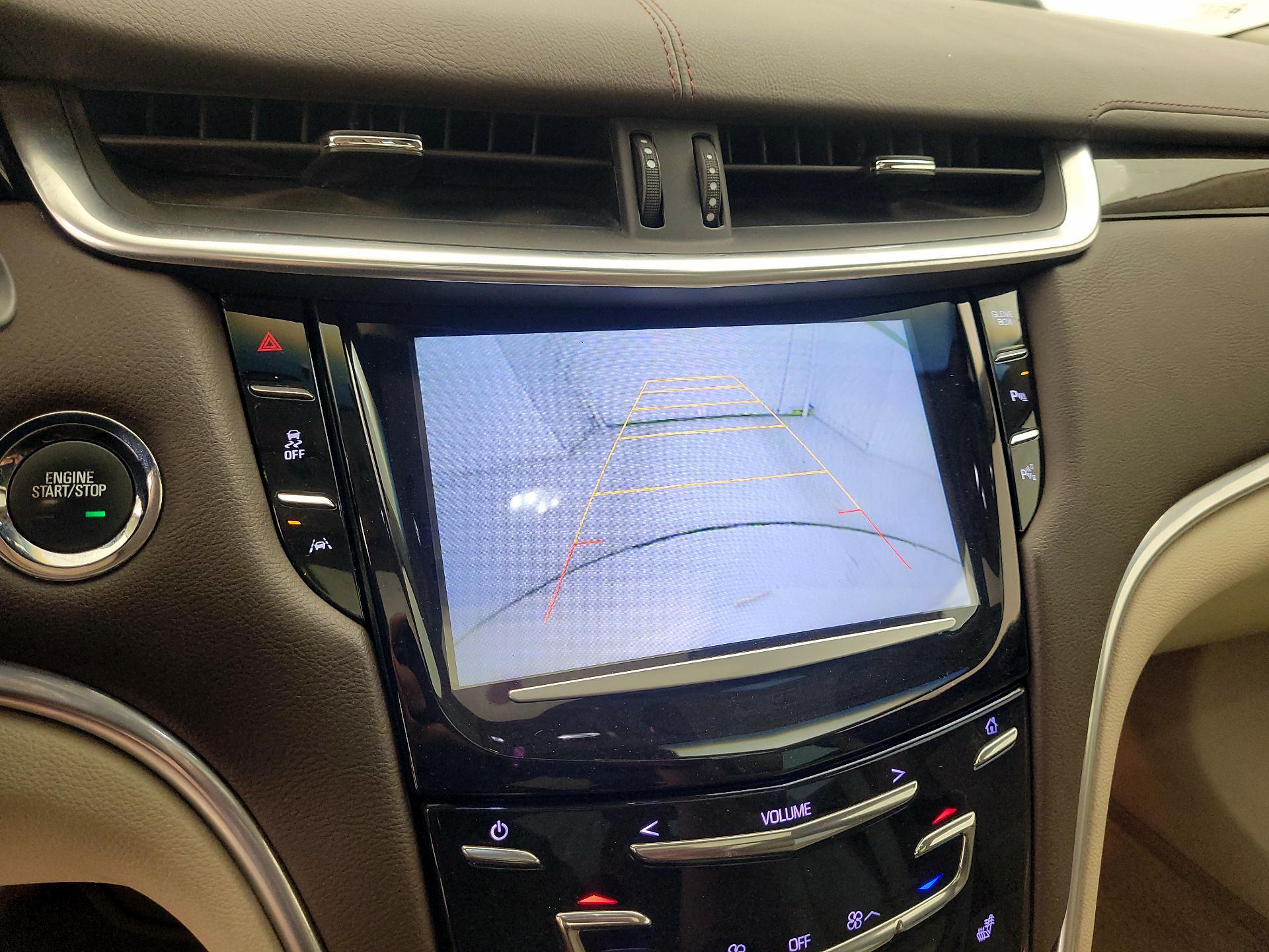 Thumbnail: 2015 Cadillac XTS - 14