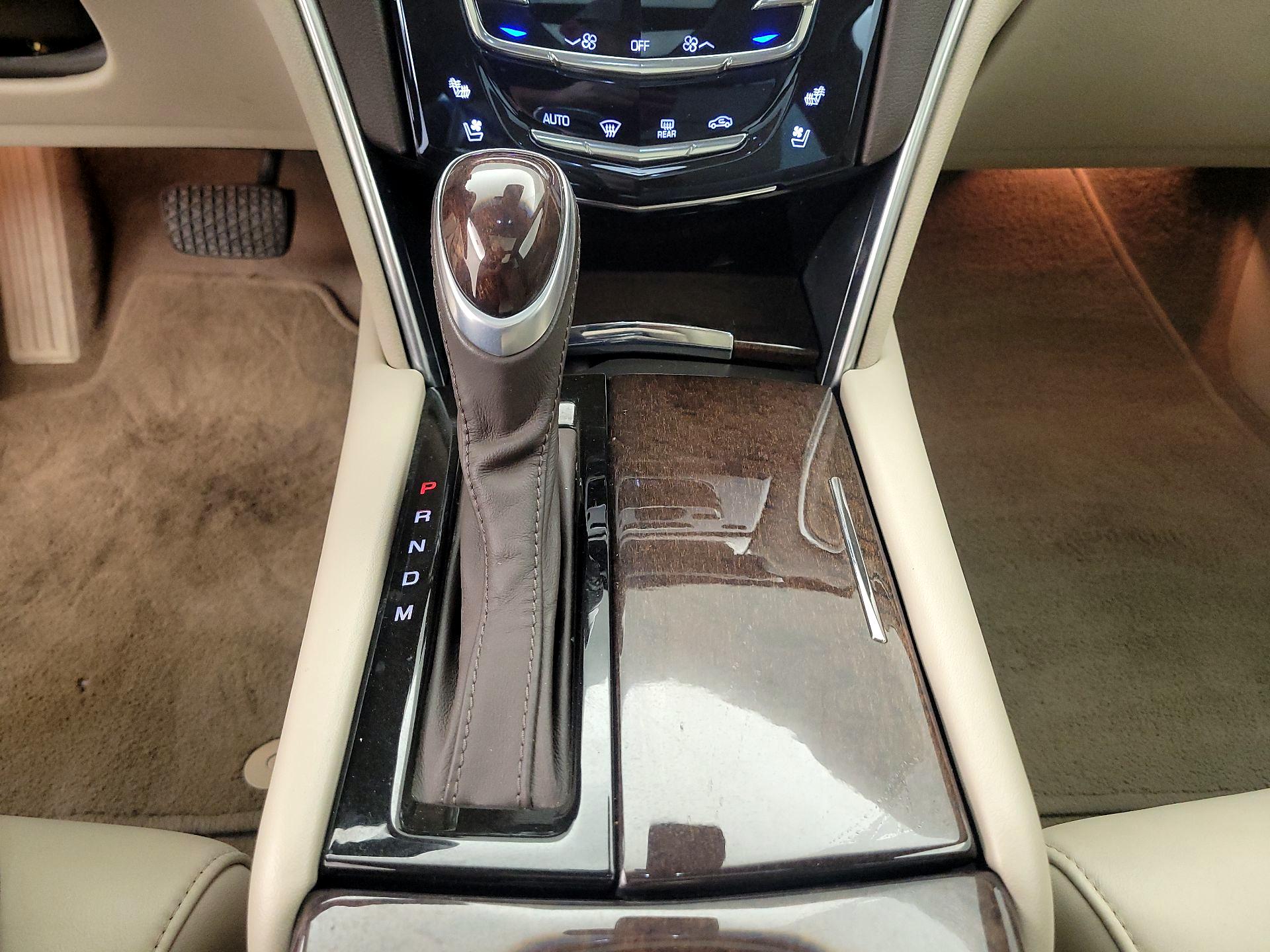 Thumbnail: 2015 Cadillac XTS - 17