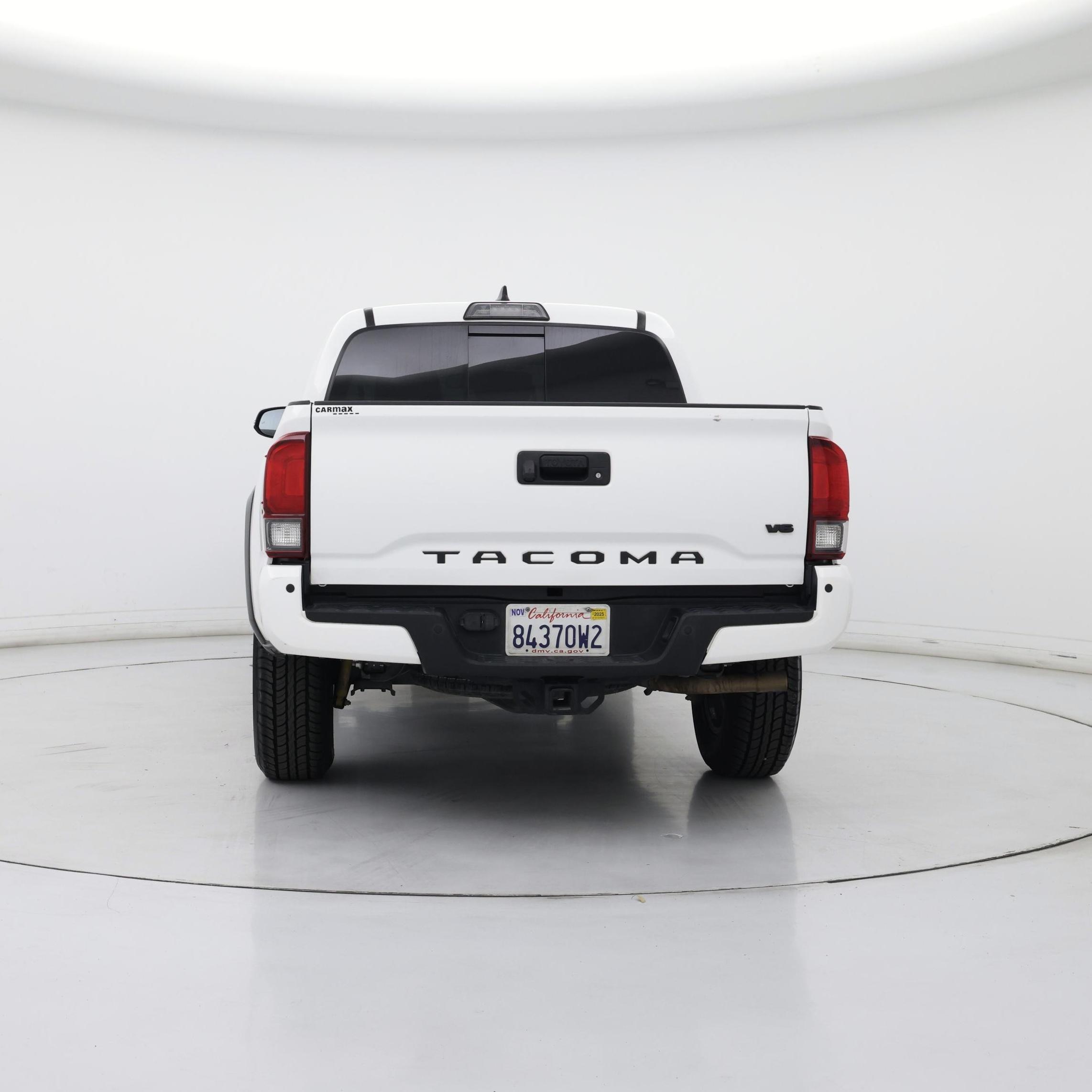 Thumbnail: 2019 Toyota Tacoma - 6