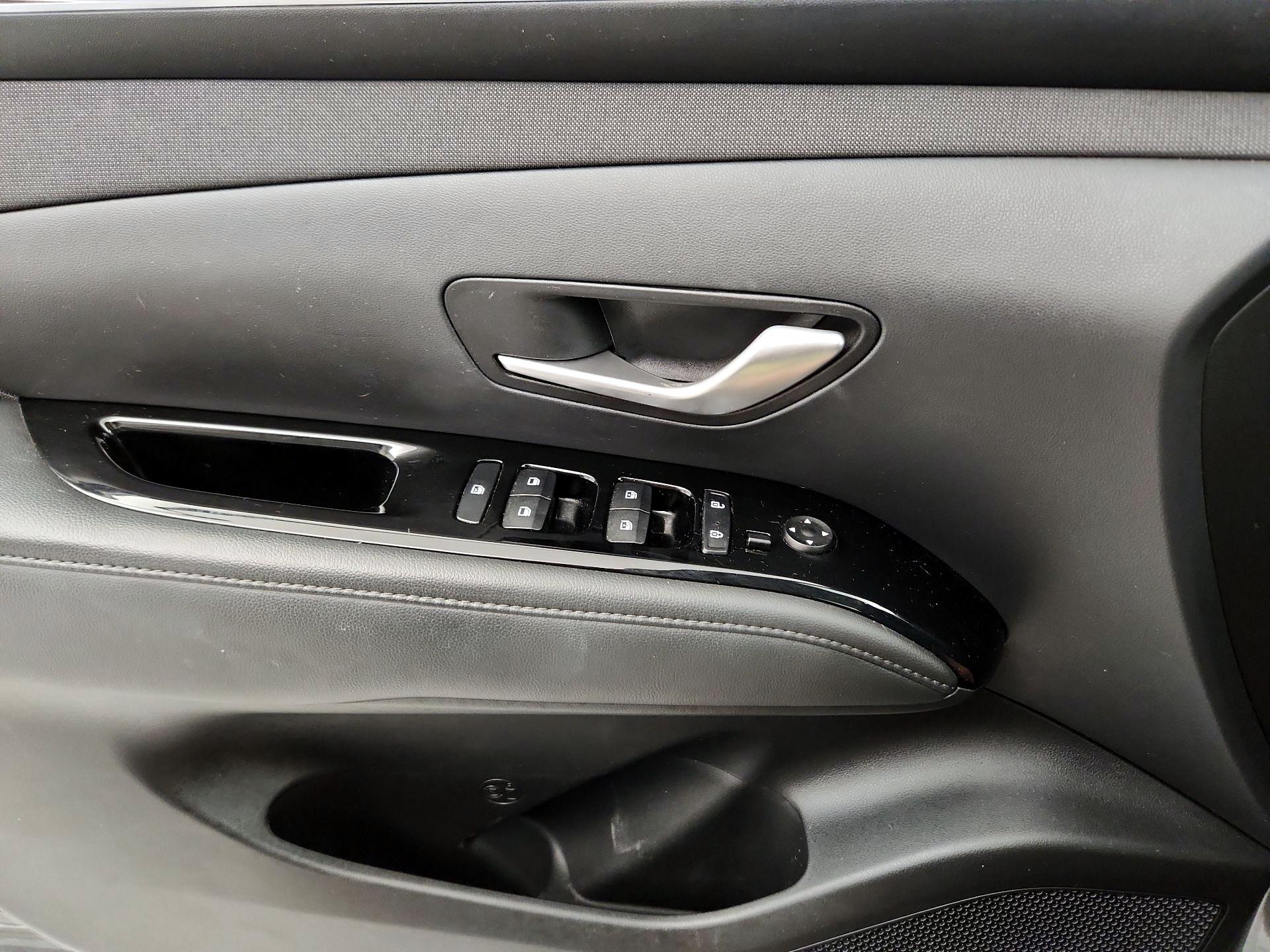 Thumbnail: 2023 Hyundai Tucson - 12