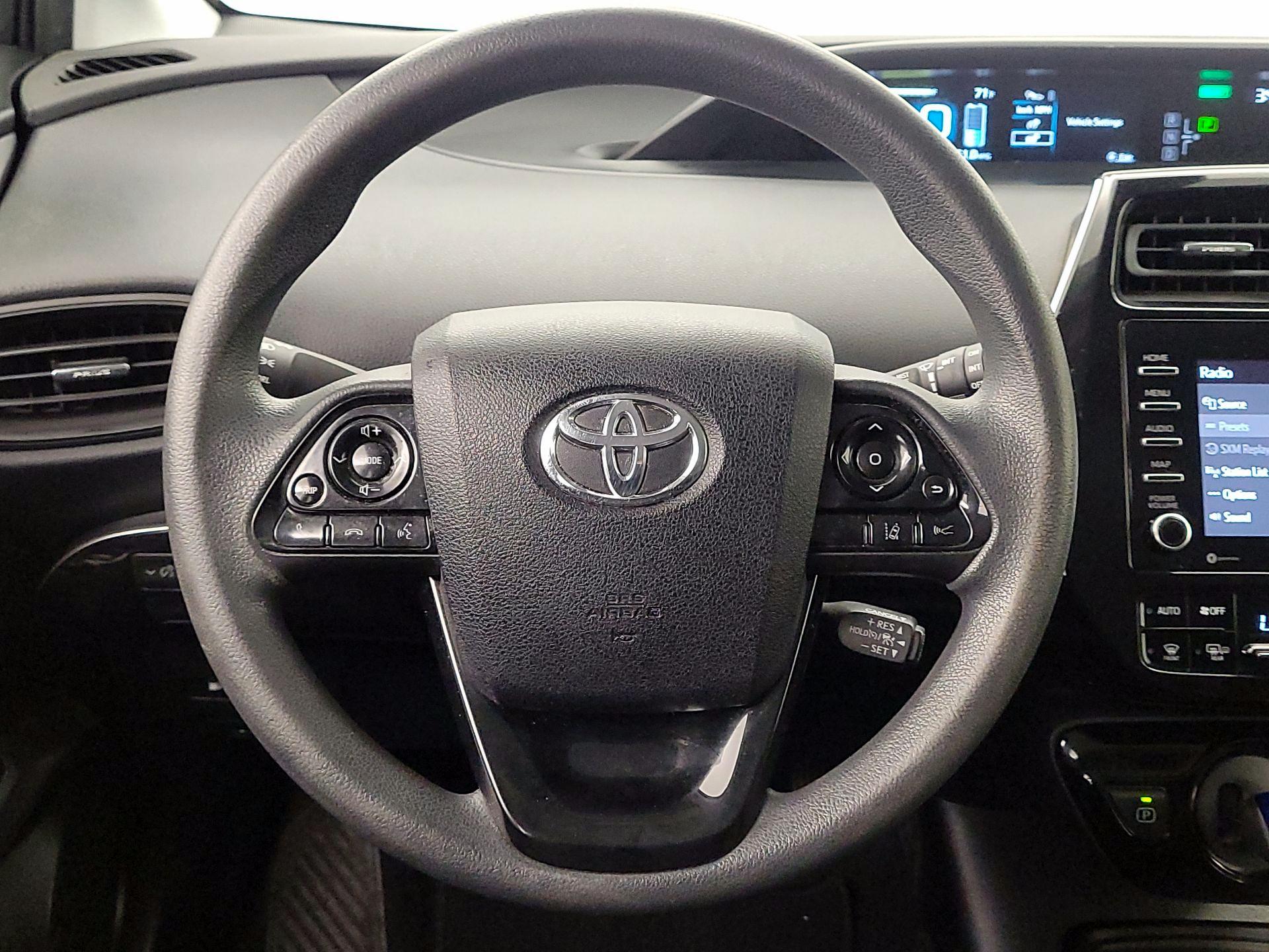 Thumbnail: 2021 Toyota Prius - 10
