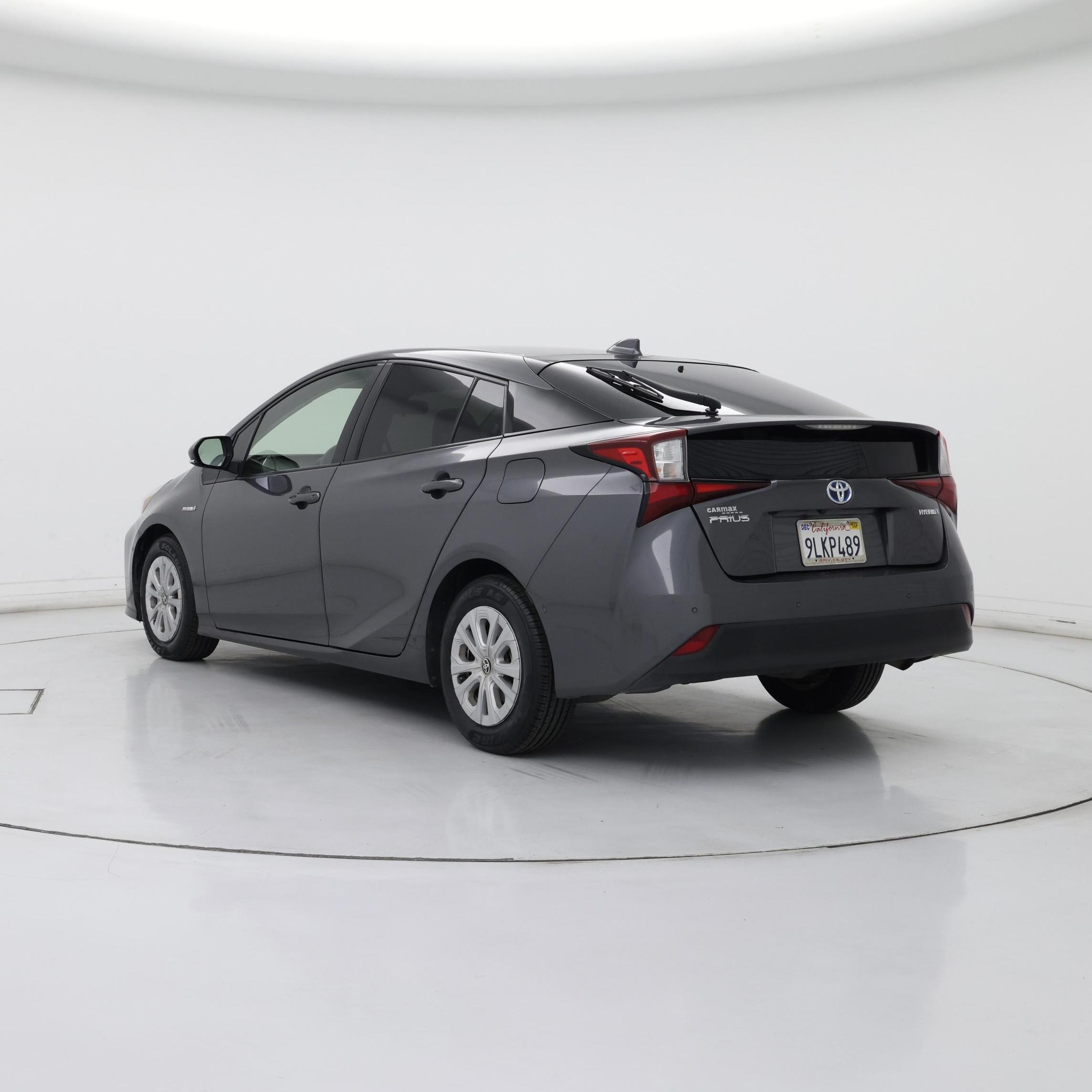Thumbnail: 2021 Toyota Prius - 2