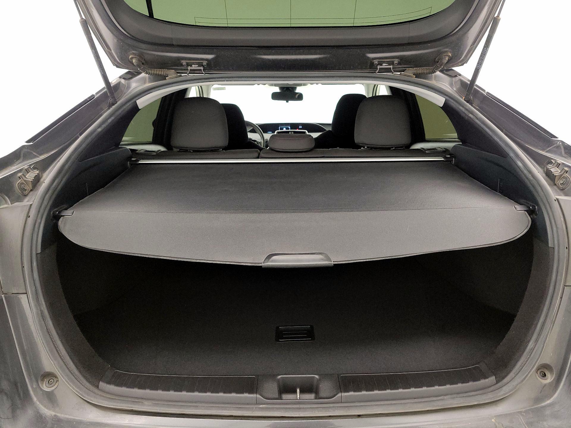 Thumbnail: 2021 Toyota Prius - 20