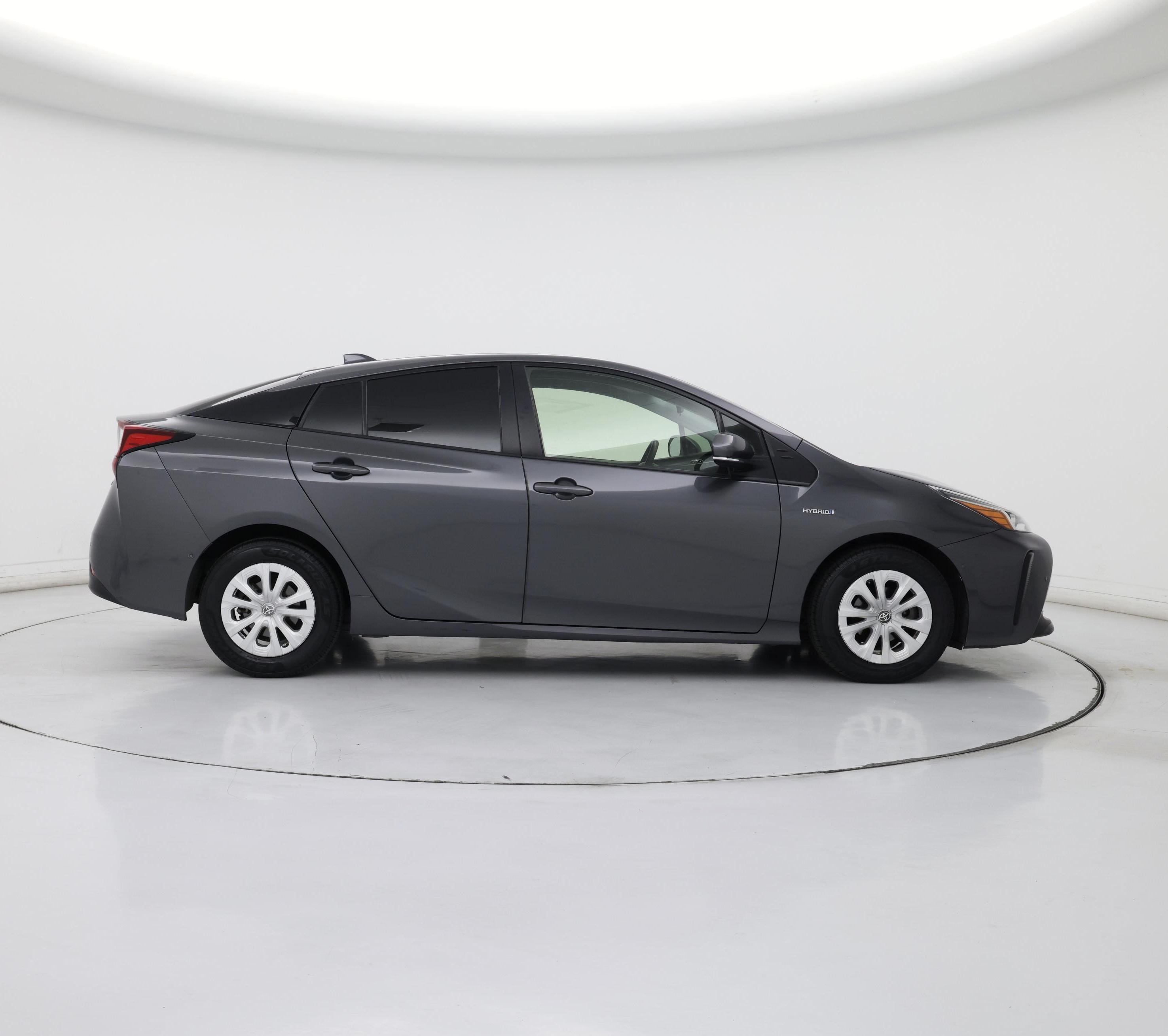 Thumbnail: 2021 Toyota Prius - 7
