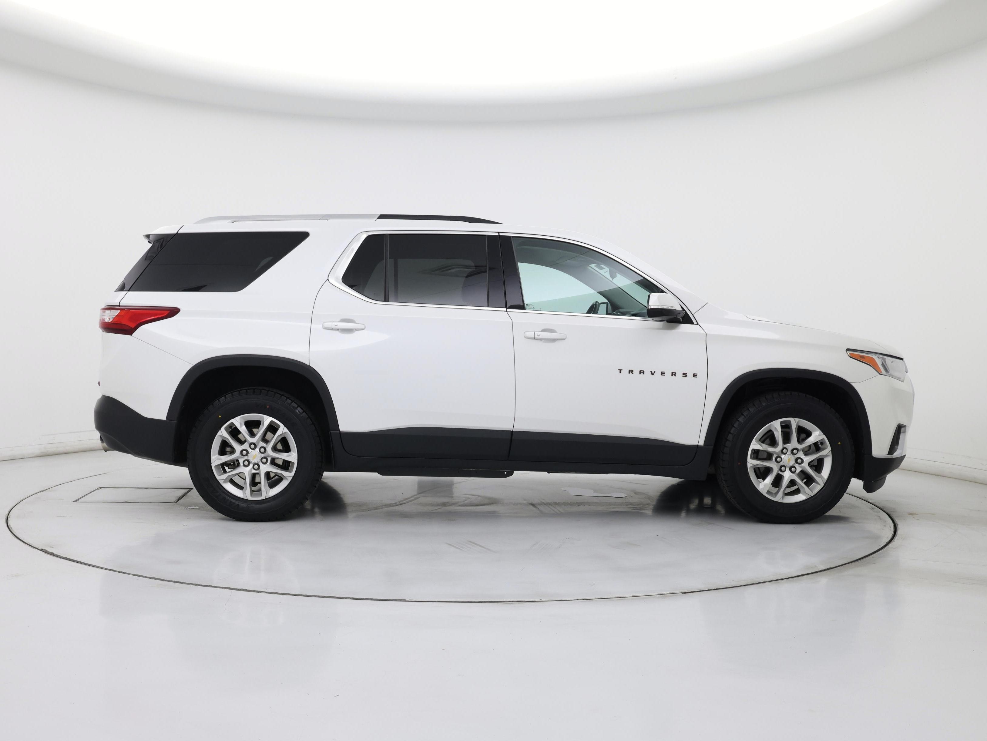 Thumbnail: 2018 Chevrolet Traverse - 7