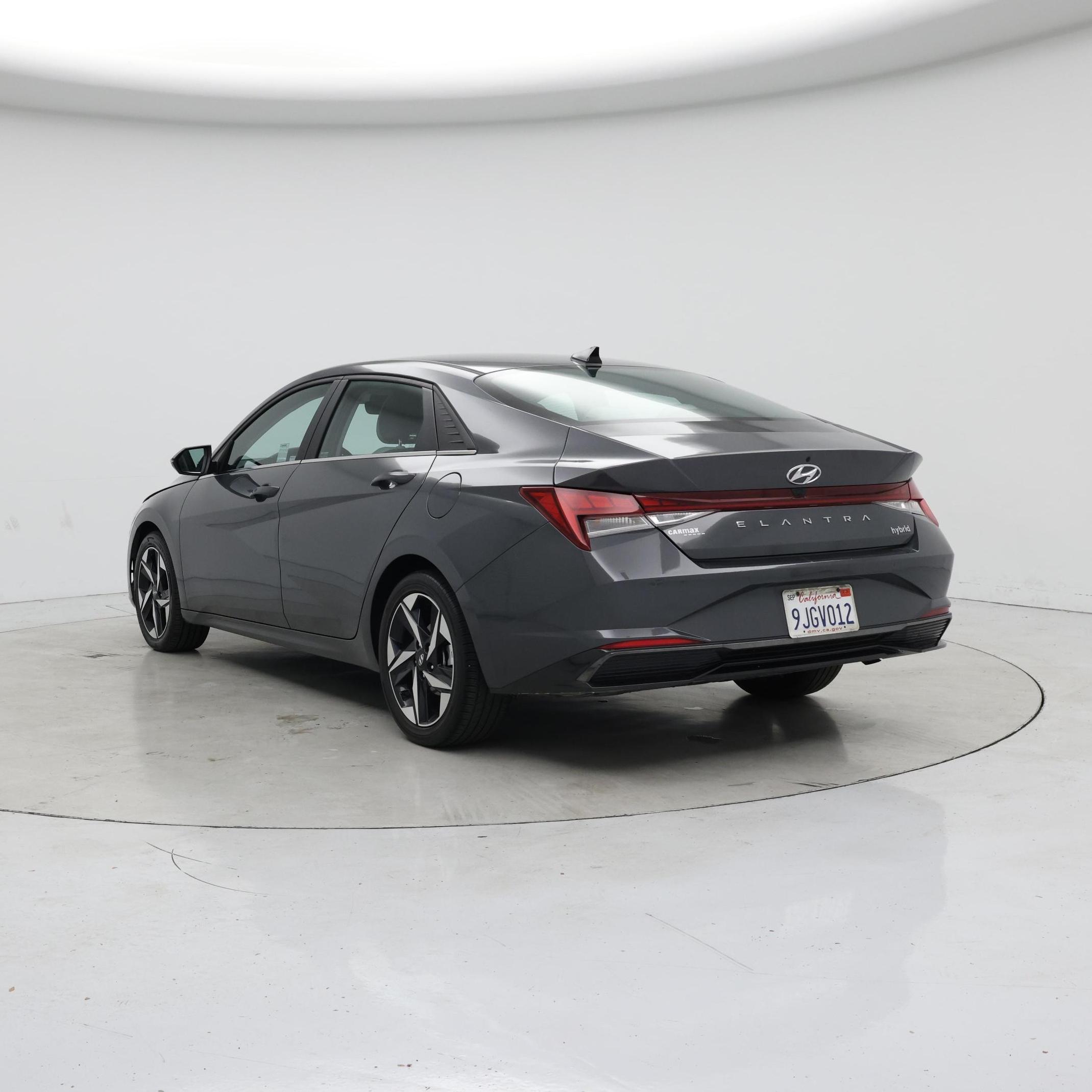 Thumbnail: 2023 Hyundai Elantra - 2