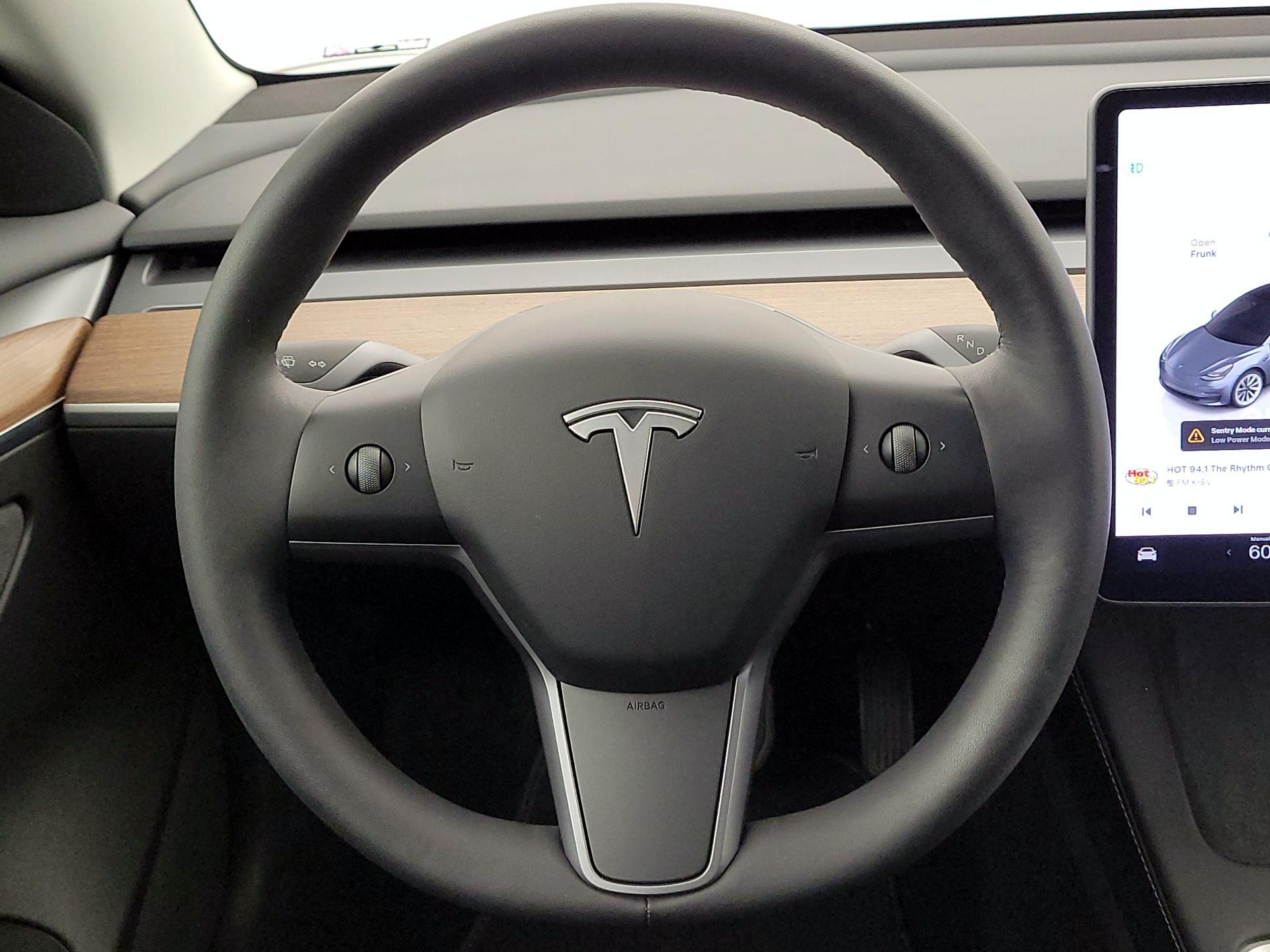 Thumbnail: 2022 Tesla Model 3 - 10