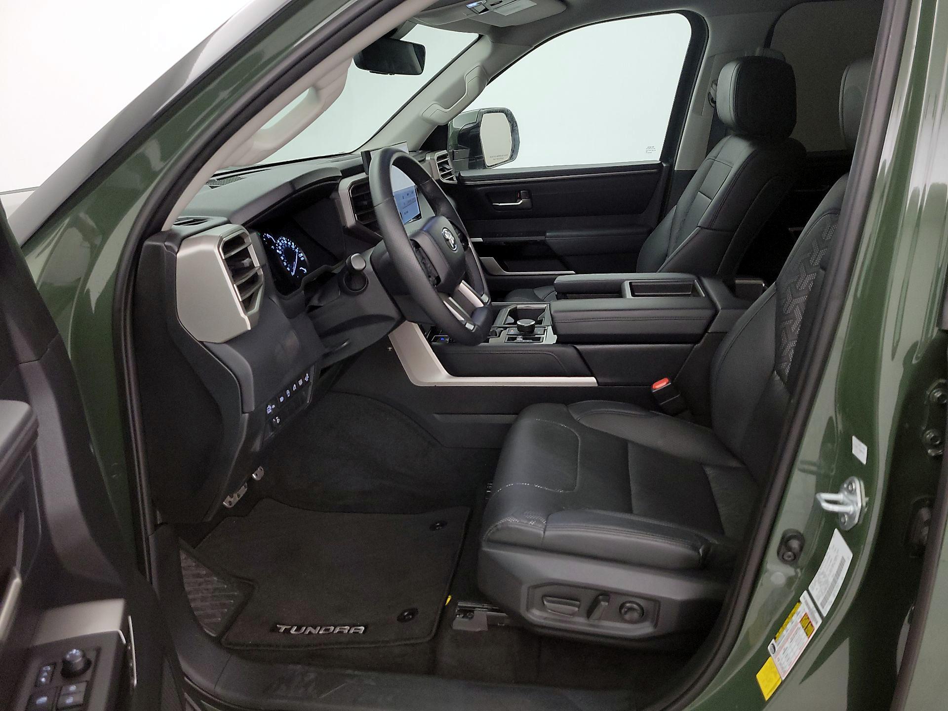 Thumbnail: 2022 Toyota Tundra - 11