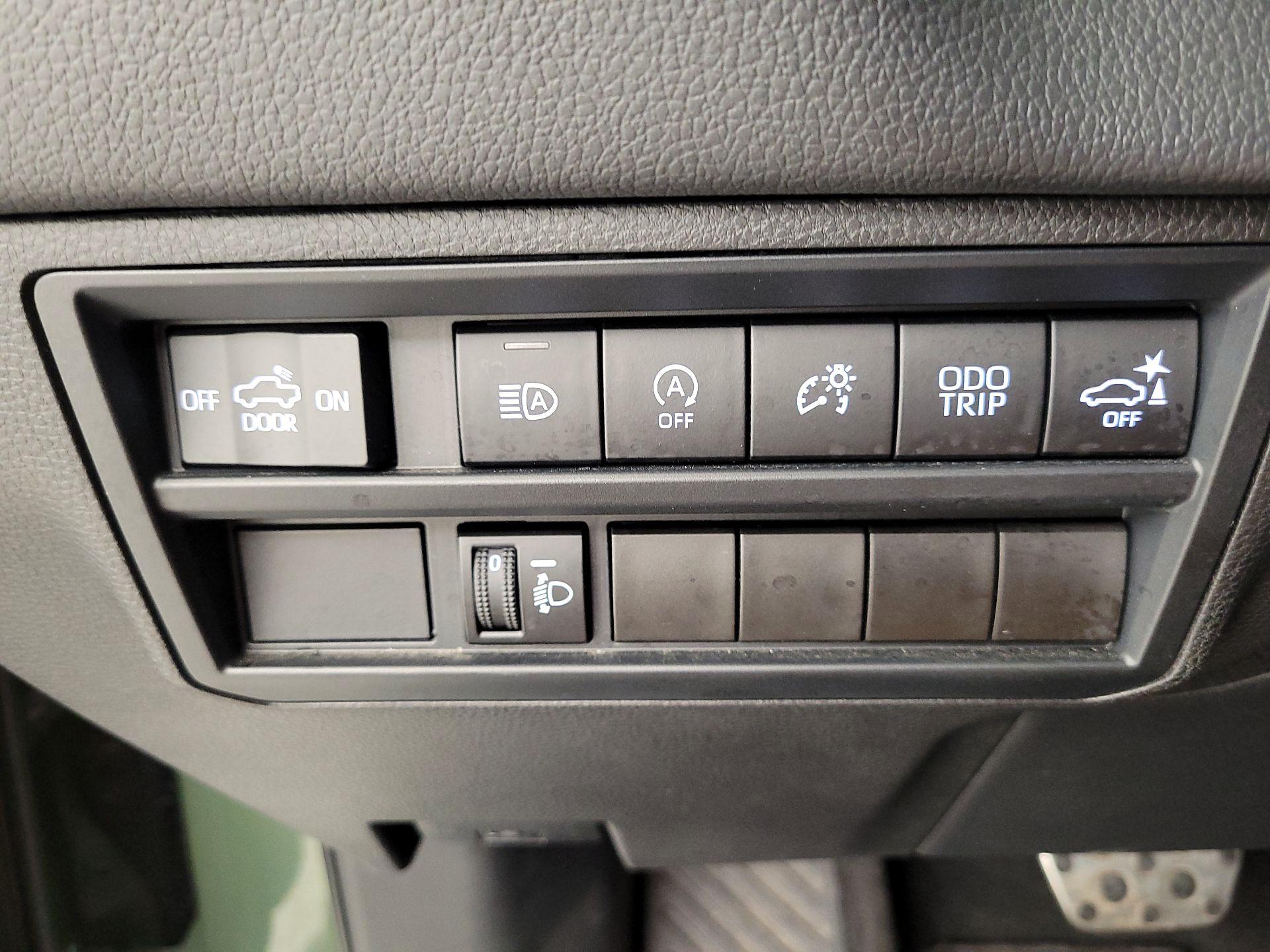 Thumbnail: 2022 Toyota Tundra - 13