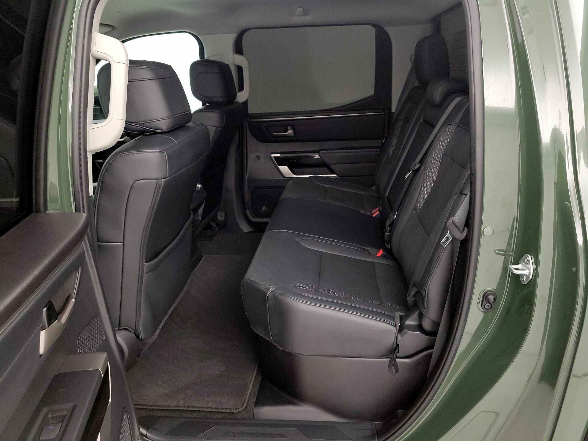 Thumbnail: 2022 Toyota Tundra - 19