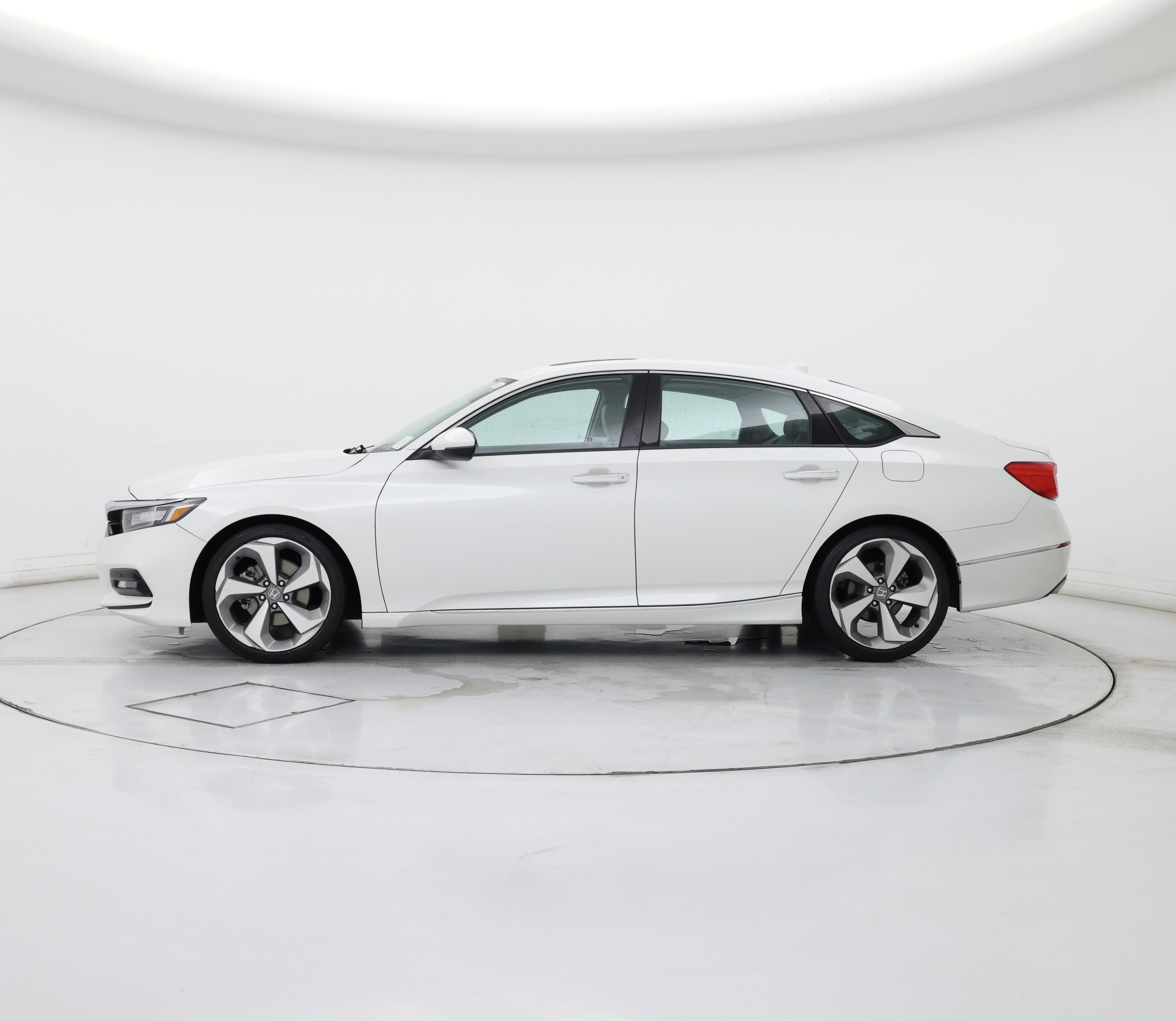 Thumbnail: 2018 Honda Accord - 3