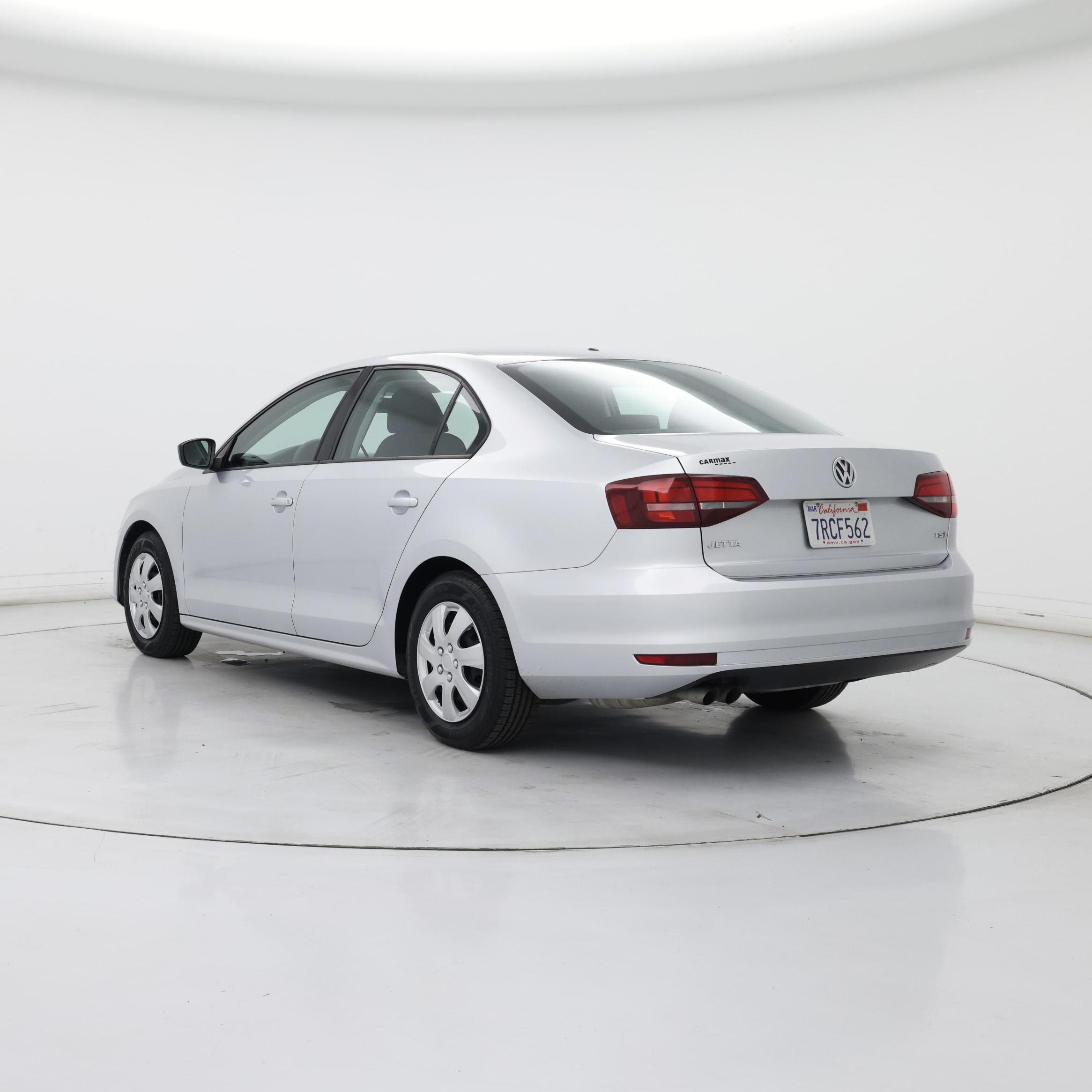 Thumbnail: 2016 Volkswagen Jetta - 2