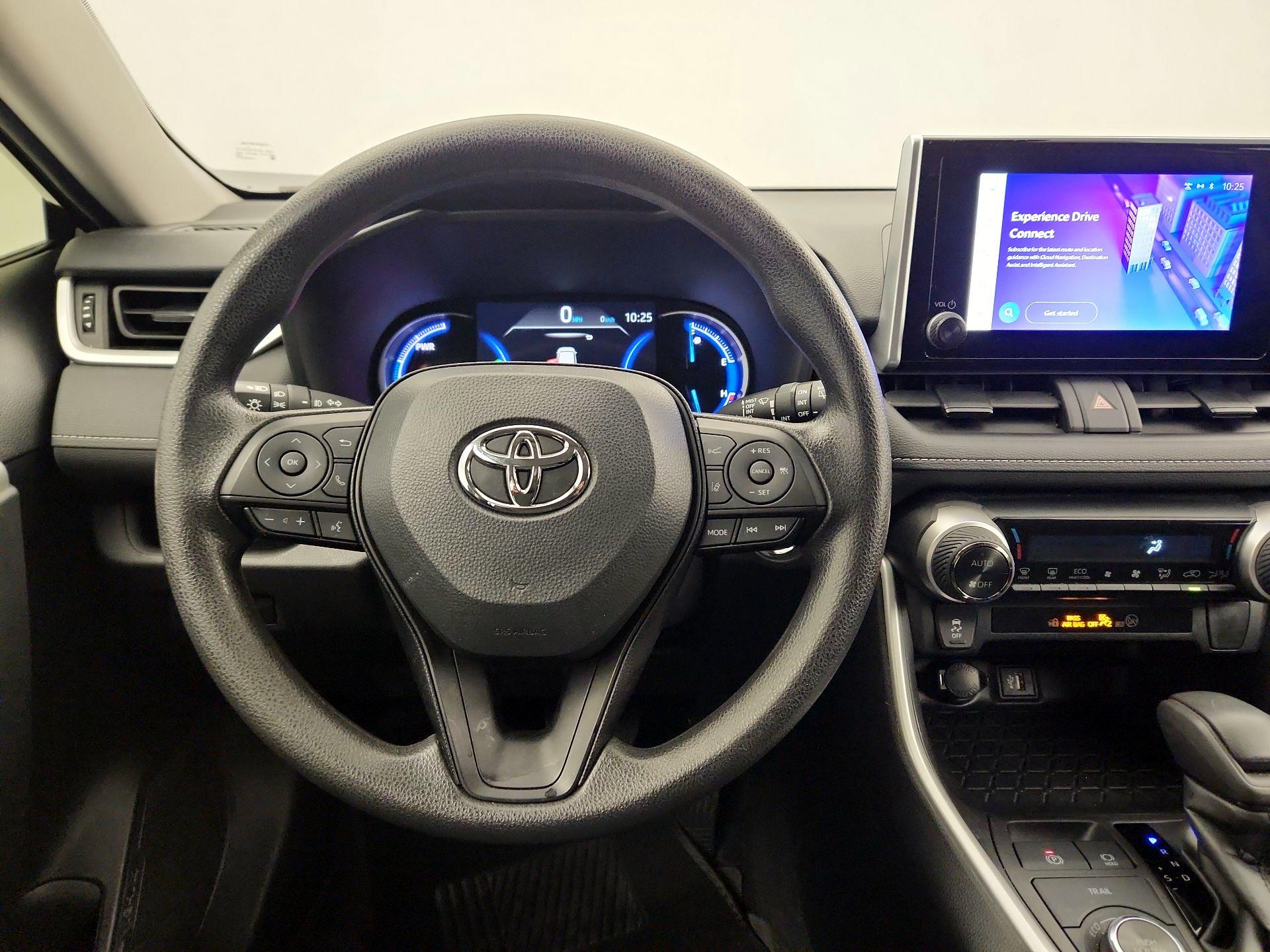 Thumbnail: 2024 Toyota RAV4 - 10