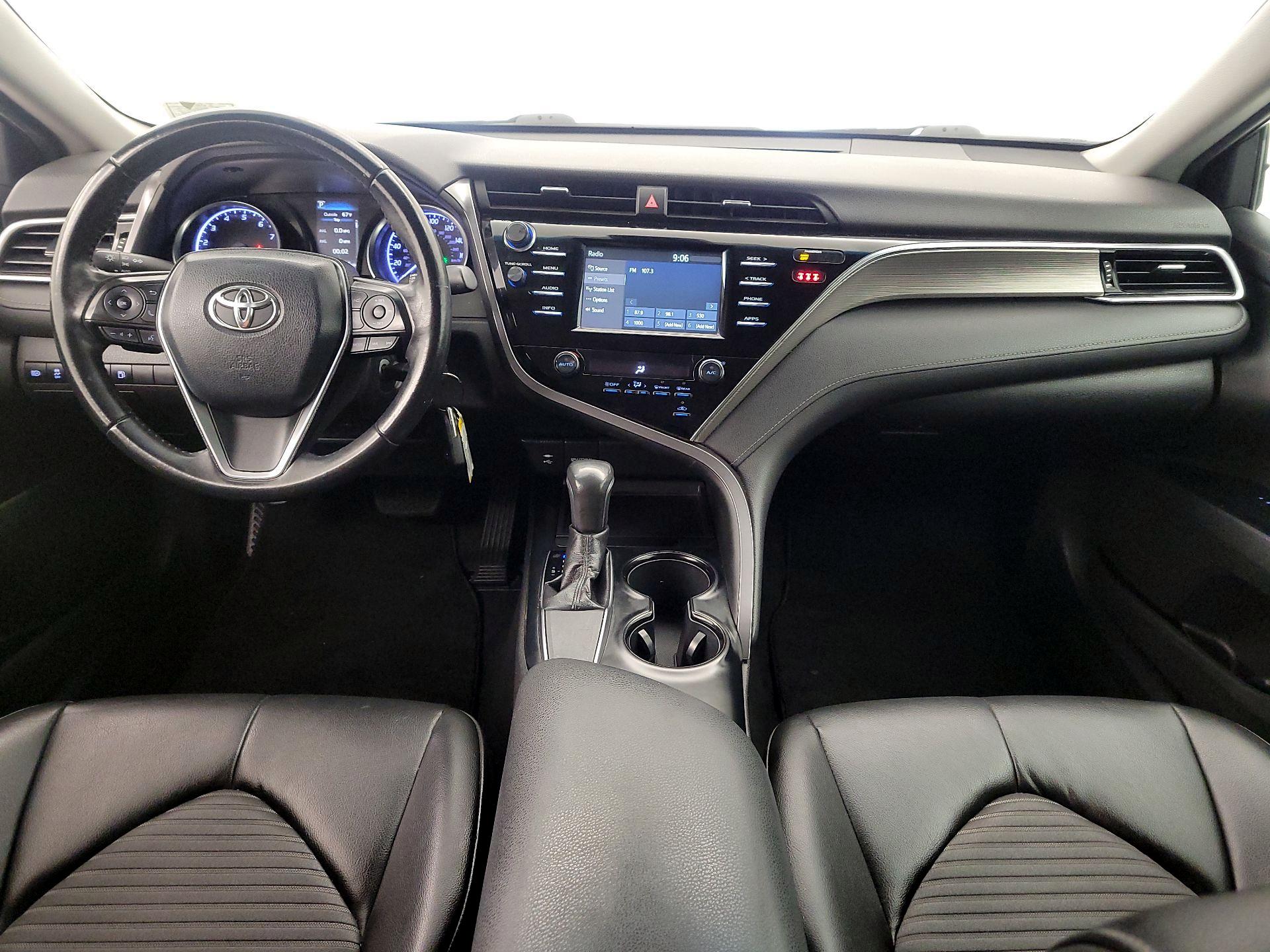 Thumbnail: 2018 Toyota Camry - 9