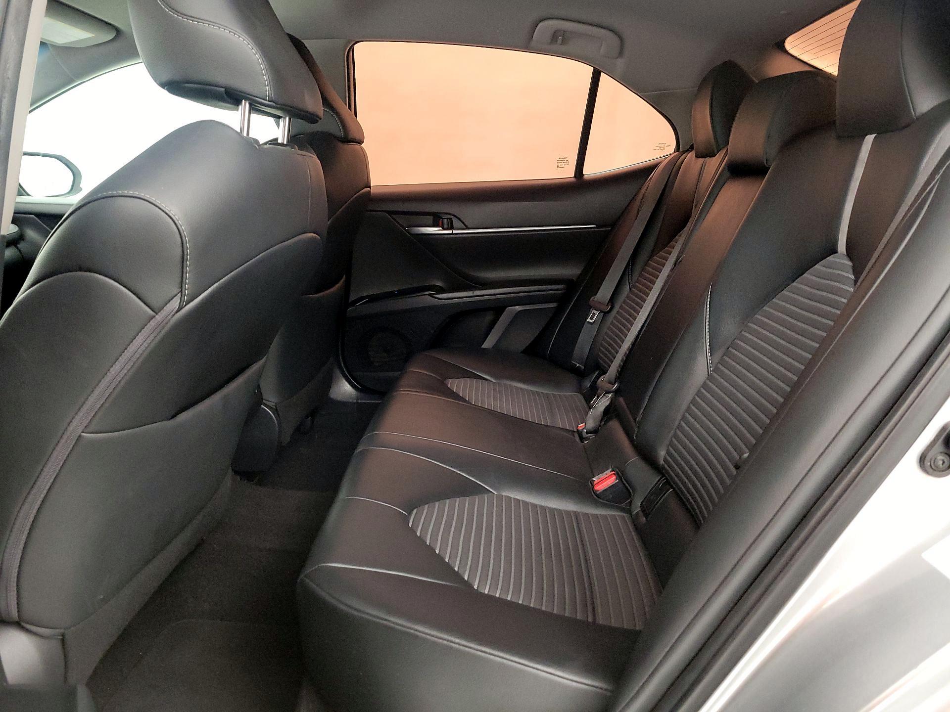 Thumbnail: 2018 Toyota Camry - 19