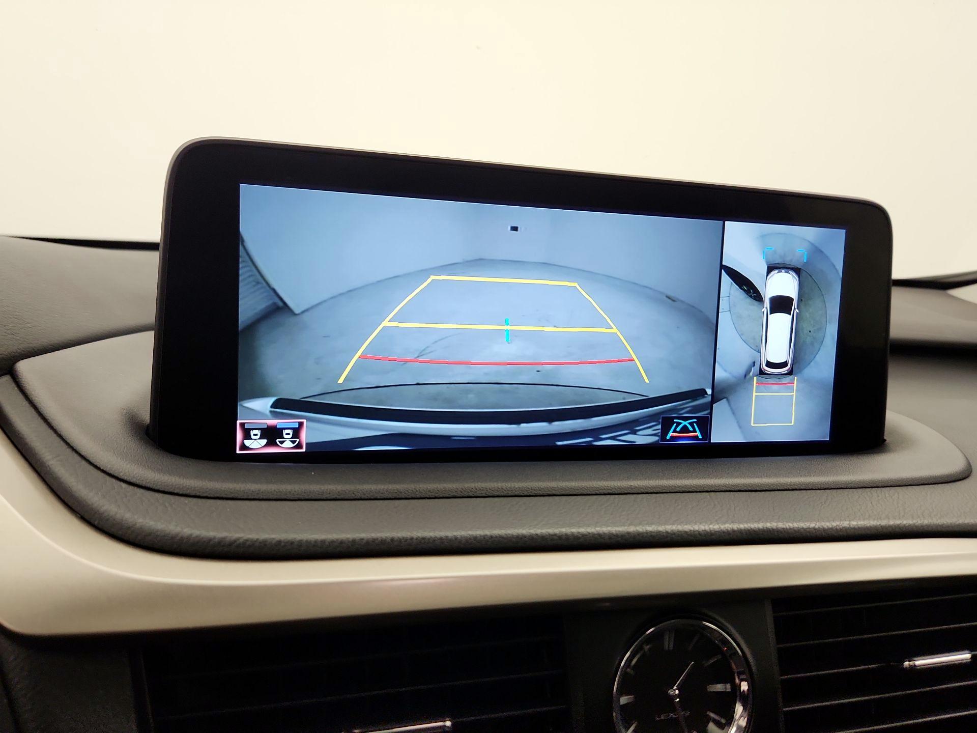 Thumbnail: 2022 Lexus RX - 15