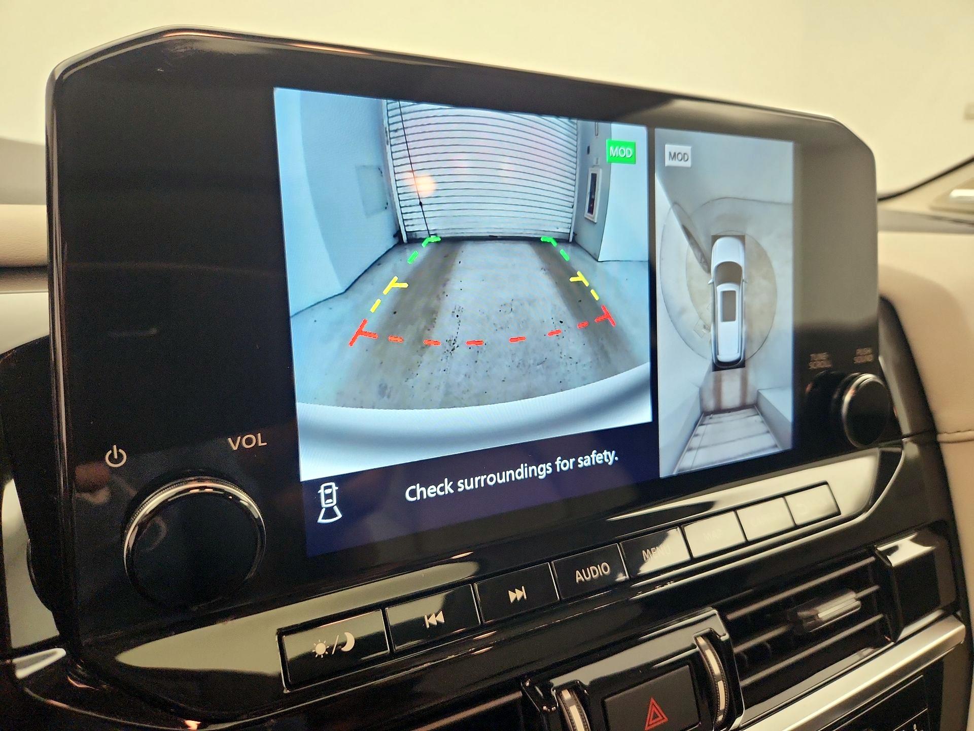 Thumbnail: 2022 Nissan Pathfinder - 15