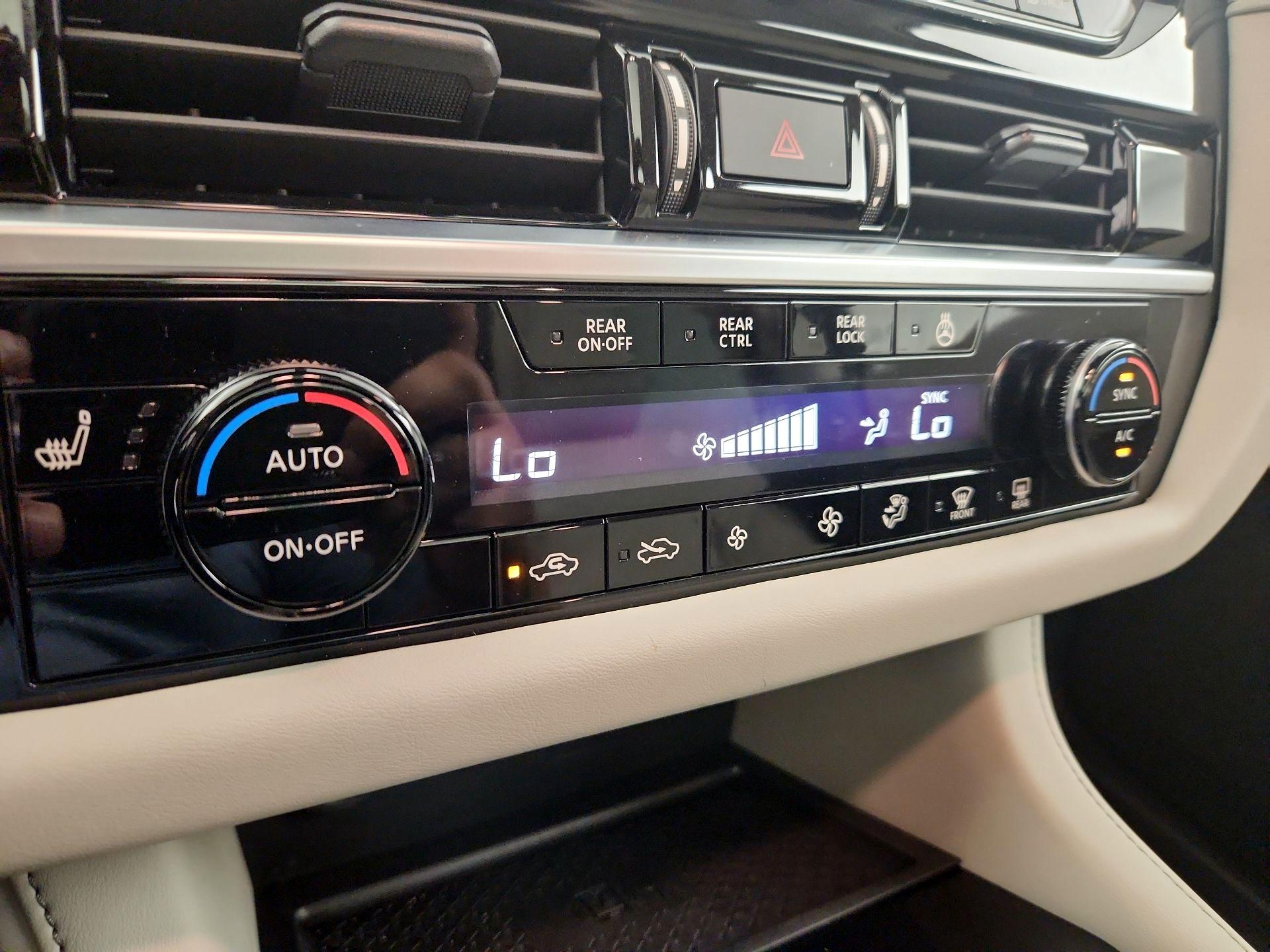 Thumbnail: 2022 Nissan Pathfinder - 17