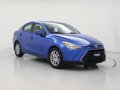 Blue 2017 Toyota Yaris iA