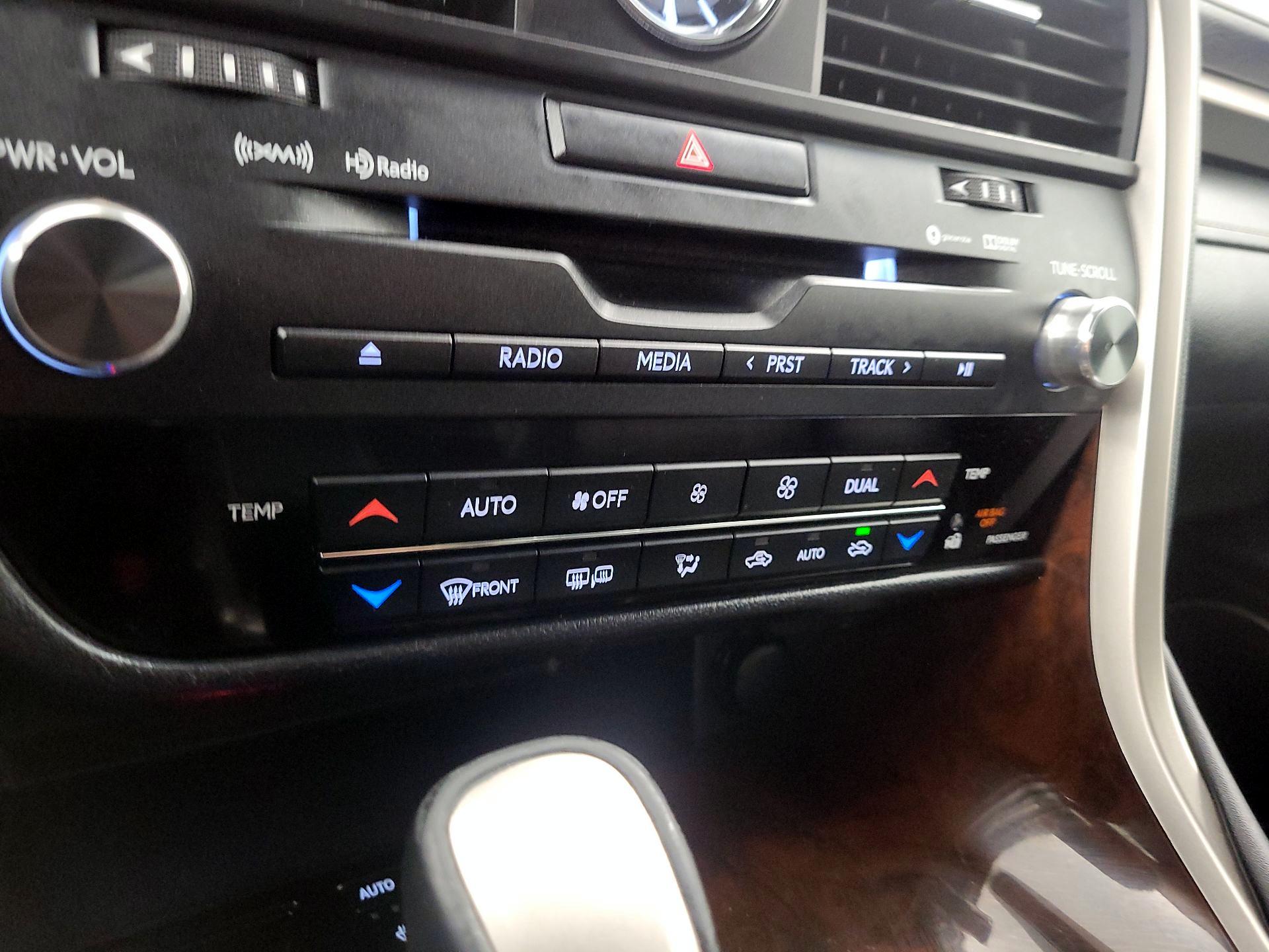 Thumbnail: 2018 Lexus RX - 17