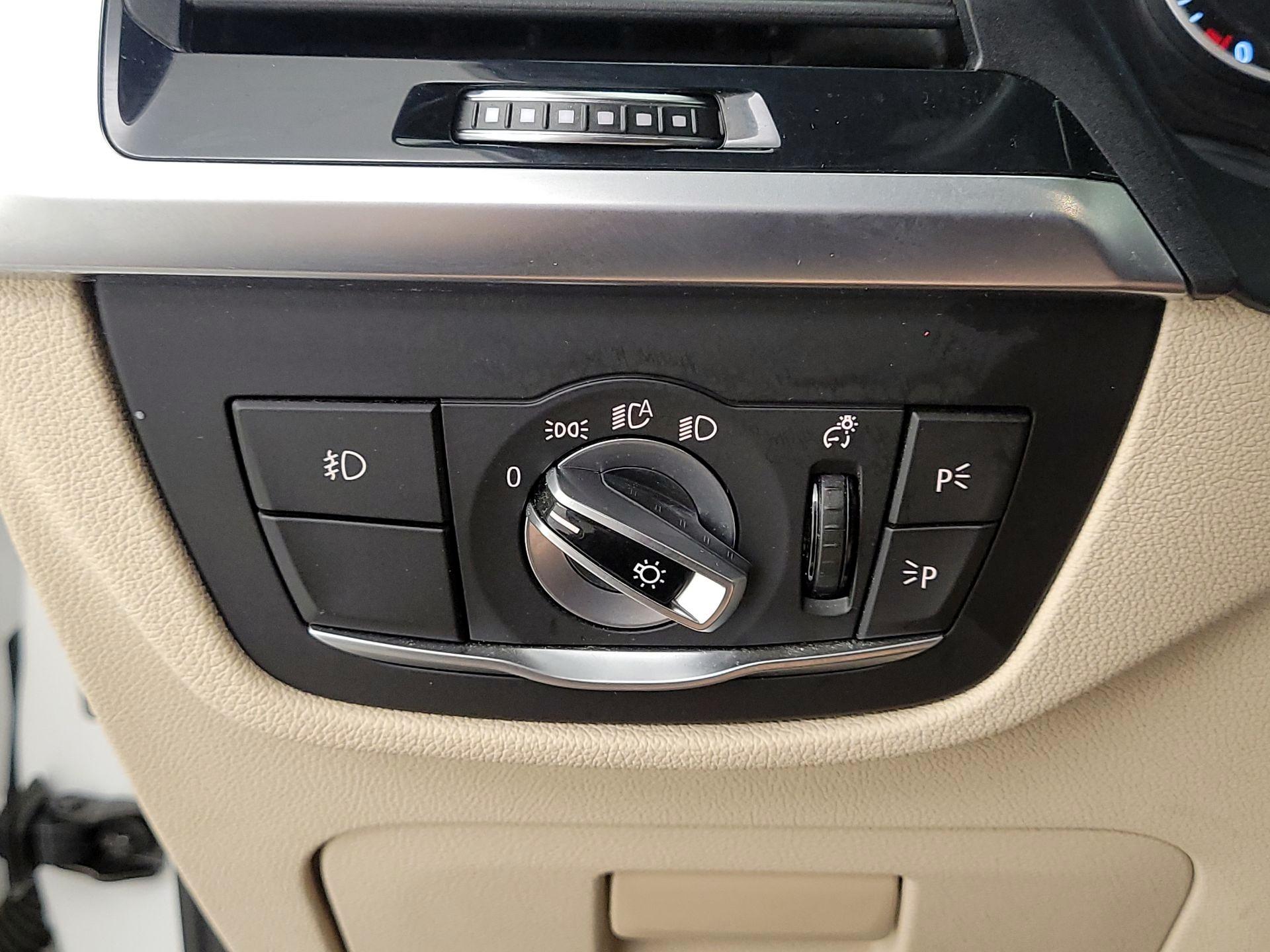 Thumbnail: 2019 BMW X3 - 13