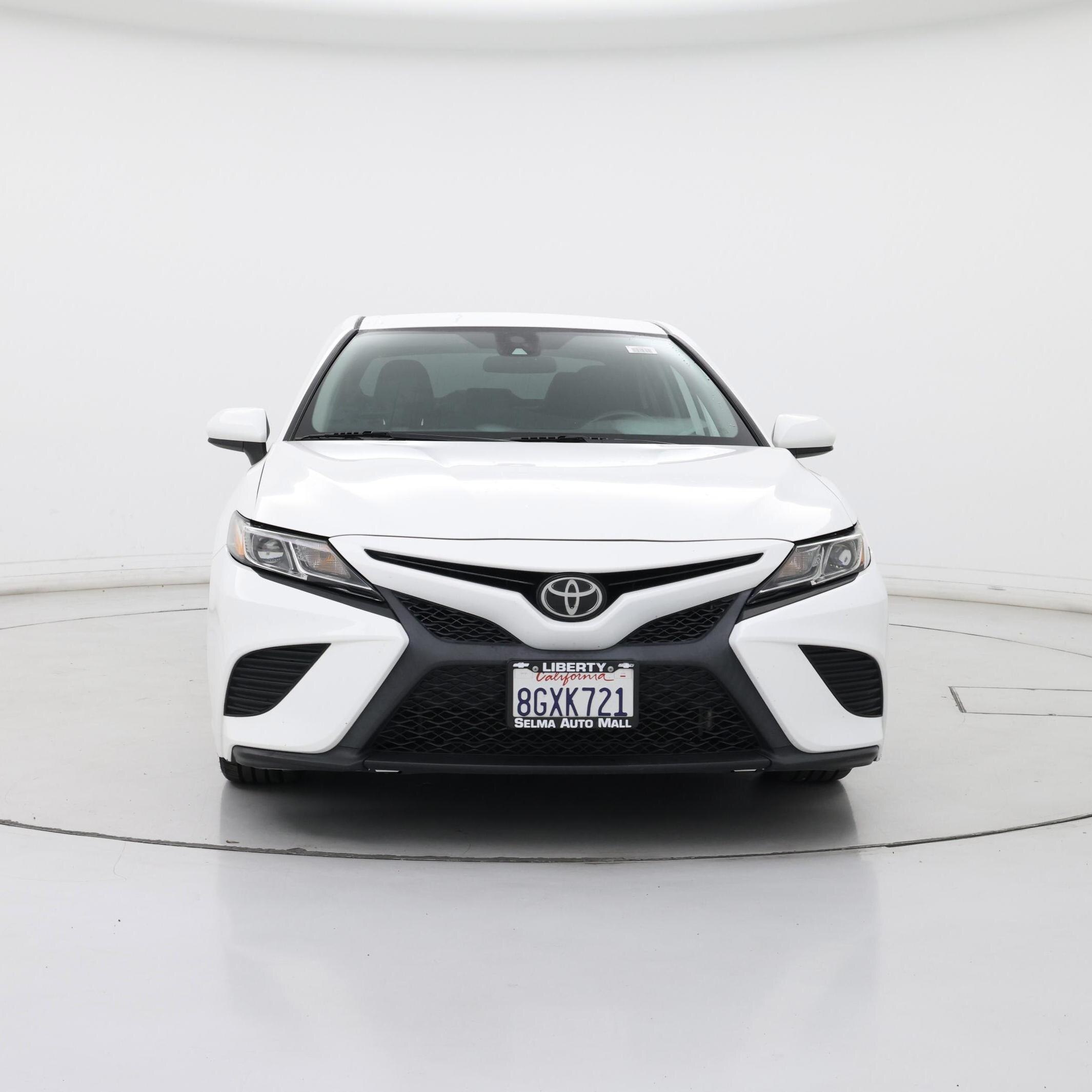 Thumbnail: 2019 Toyota Camry - 5