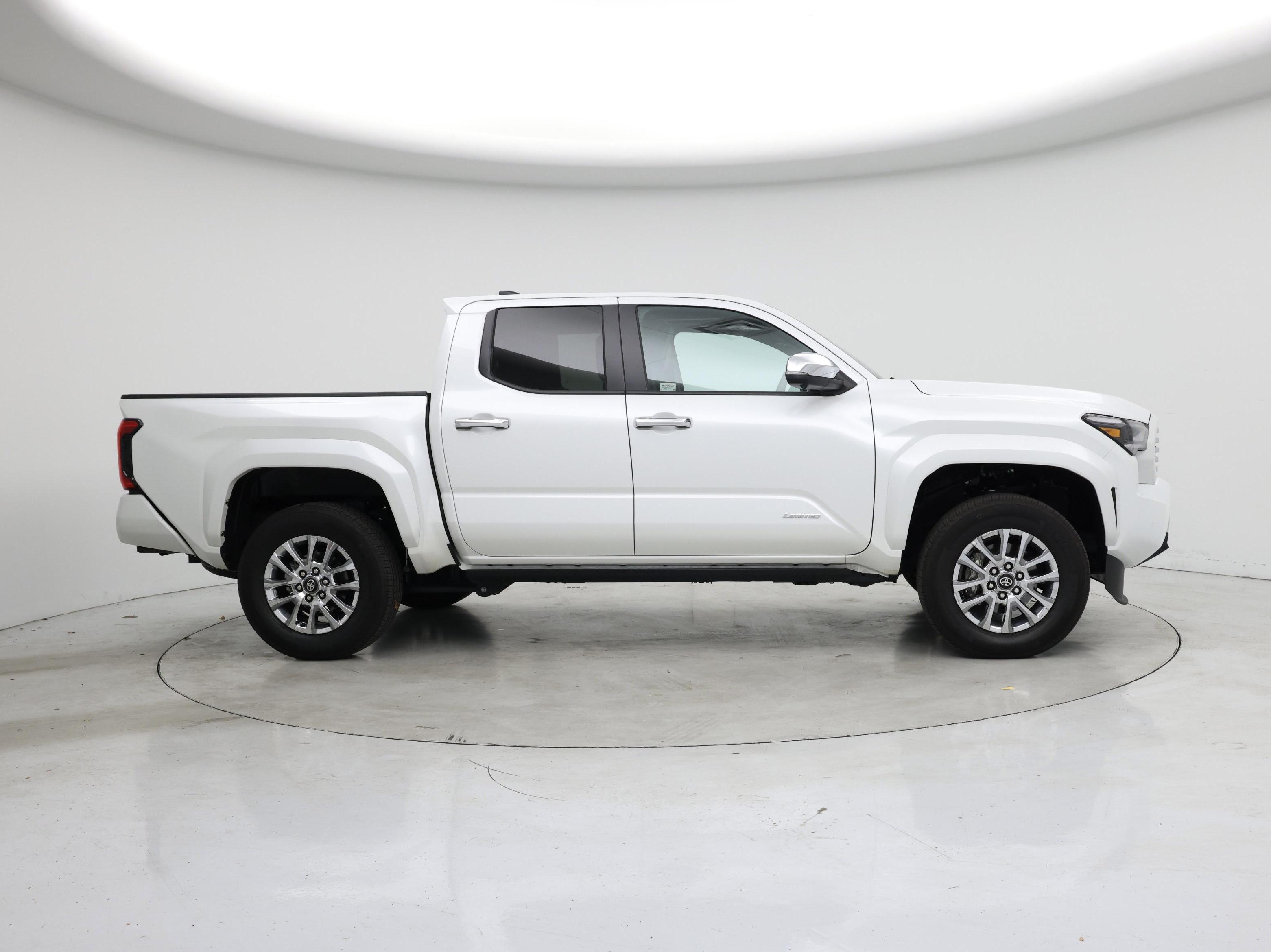 Thumbnail: 2024 Toyota Tacoma - 7