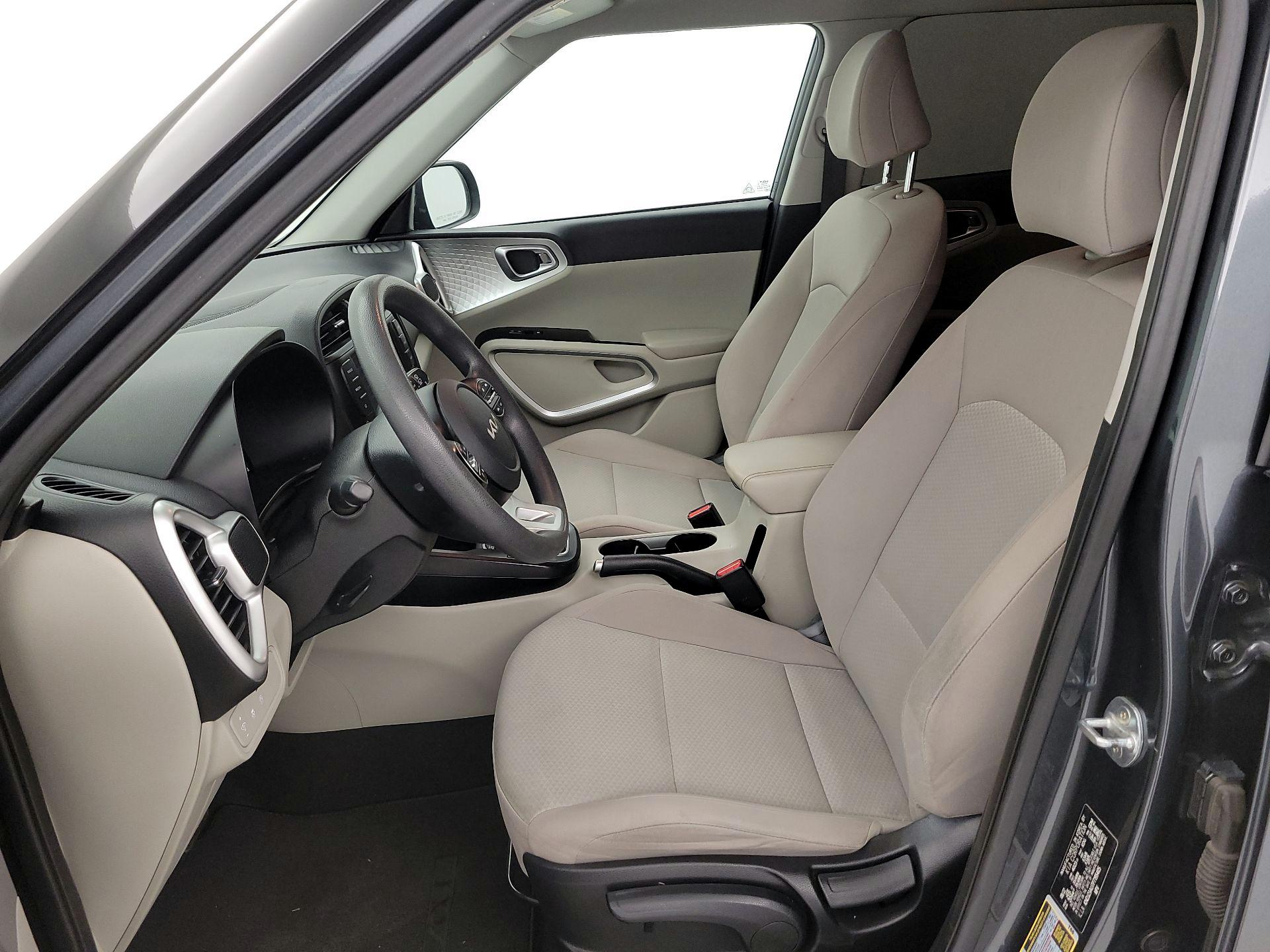 Thumbnail: 2023 Kia Soul - 11