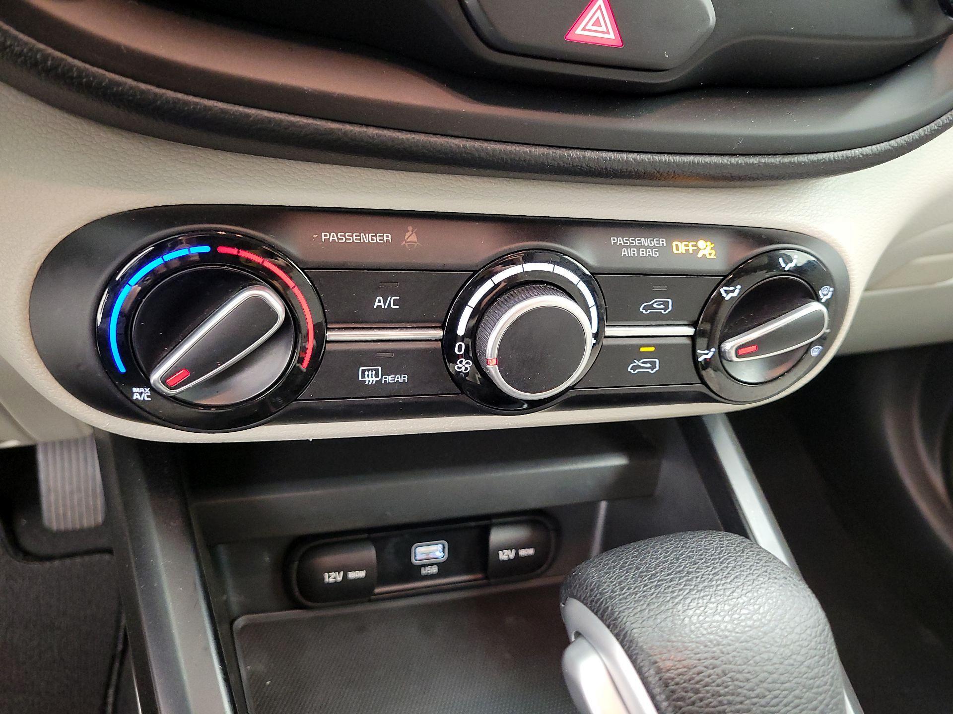 Thumbnail: 2023 Kia Soul - 16