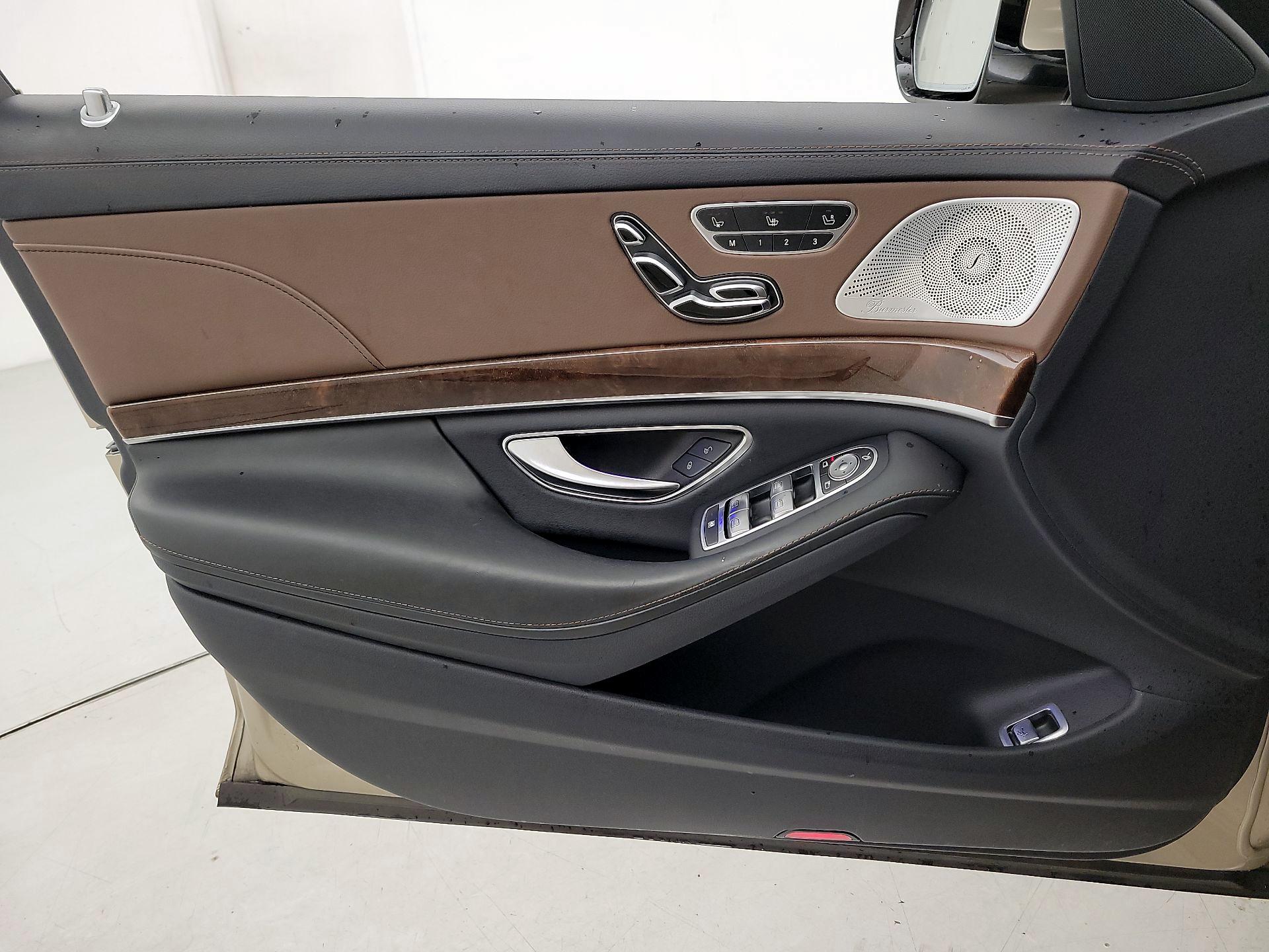 Thumbnail: 2019 Mercedes-Benz S-Class - 12