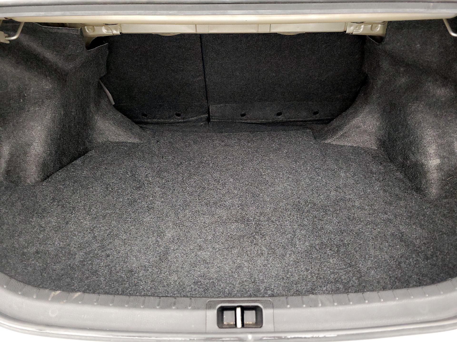 Thumbnail: 2014 Toyota Corolla - 20