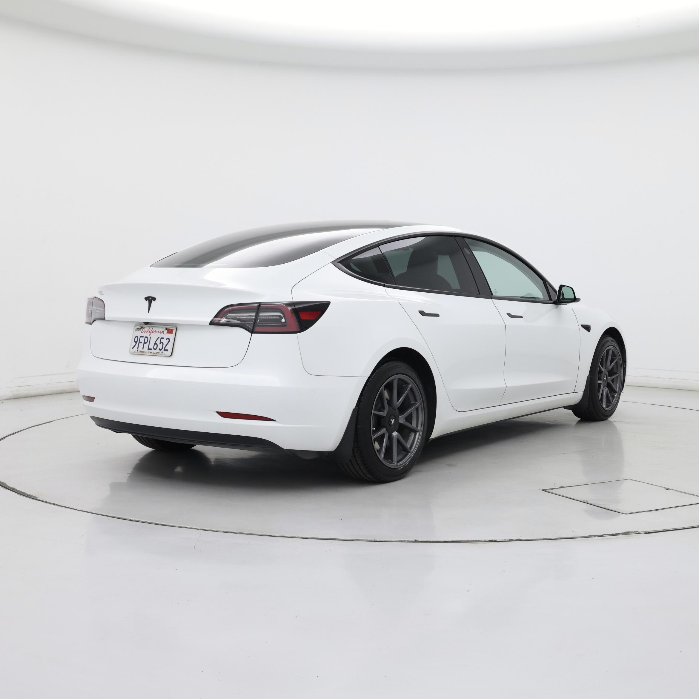 Thumbnail: 2023 Tesla Model 3 - 8