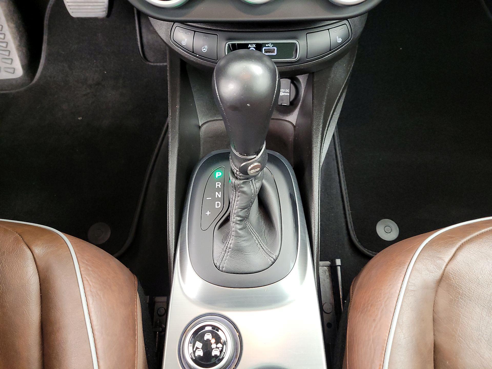 Thumbnail: 2016 Fiat 500X - 18