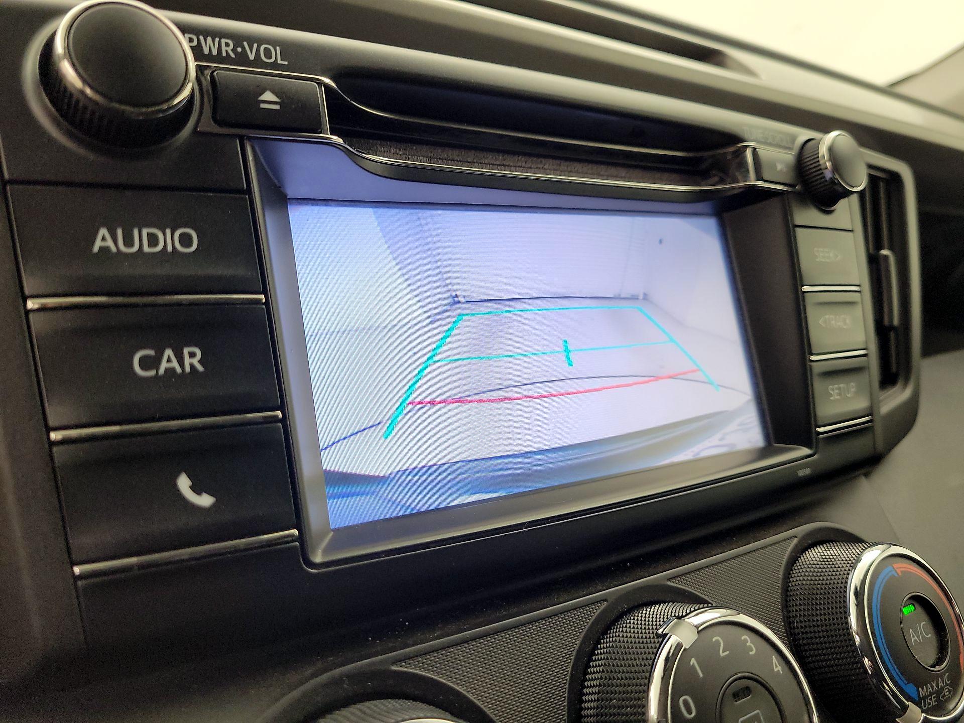 Thumbnail: 2018 Toyota RAV4 - 14