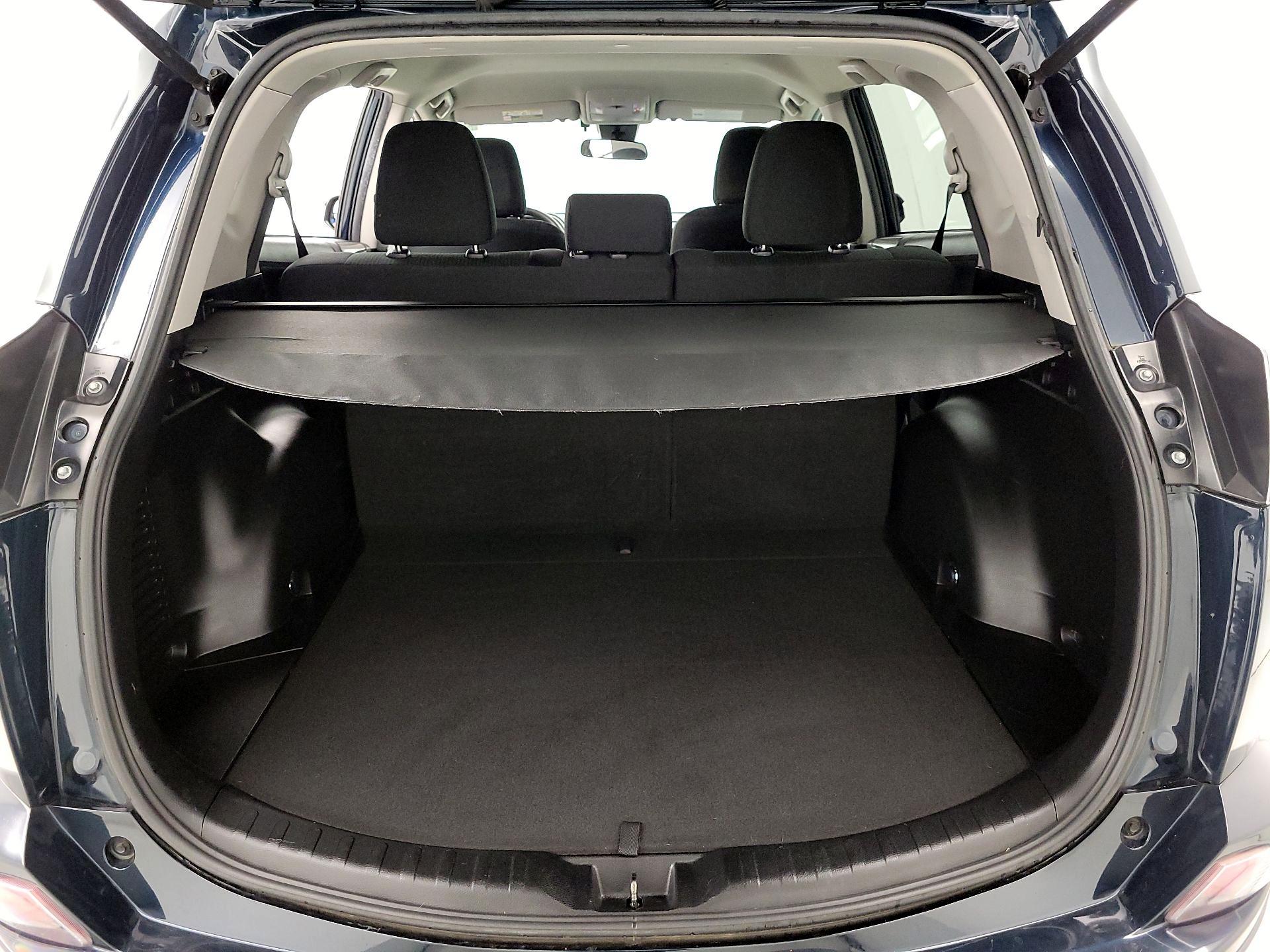 Thumbnail: 2018 Toyota RAV4 - 20