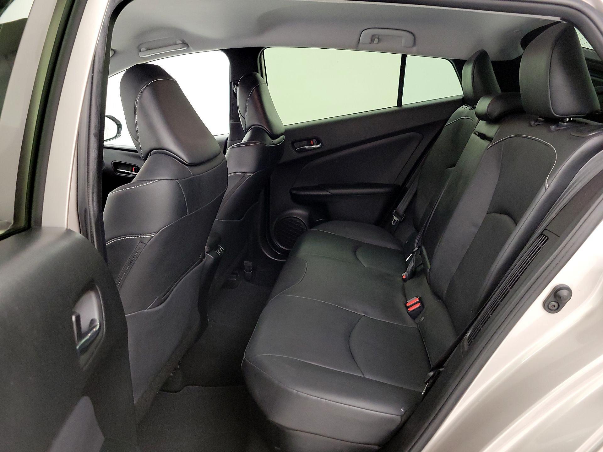 Thumbnail: 2020 Toyota Prius Prime - 20