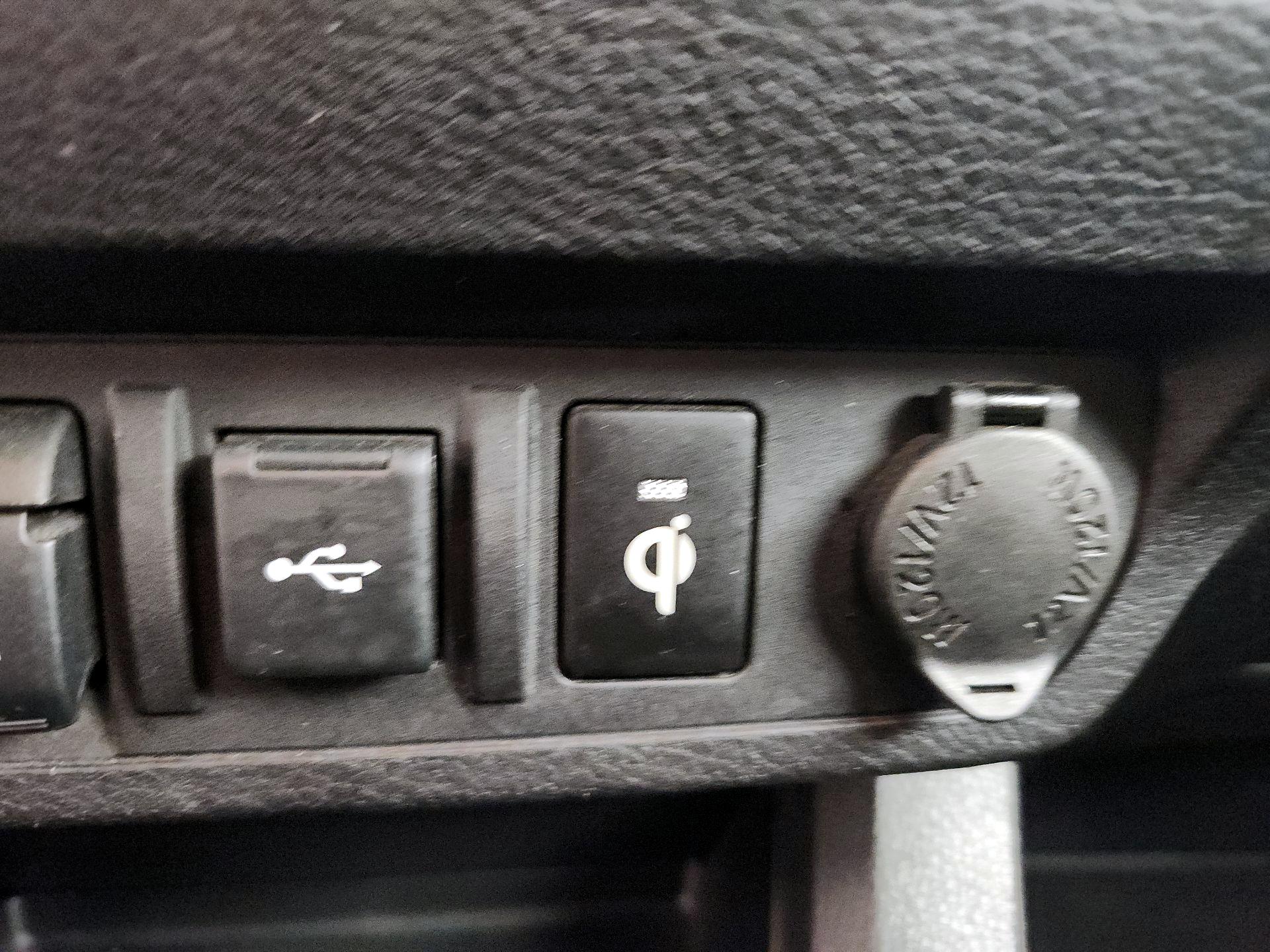 Thumbnail: 2022 Toyota Tacoma - 18