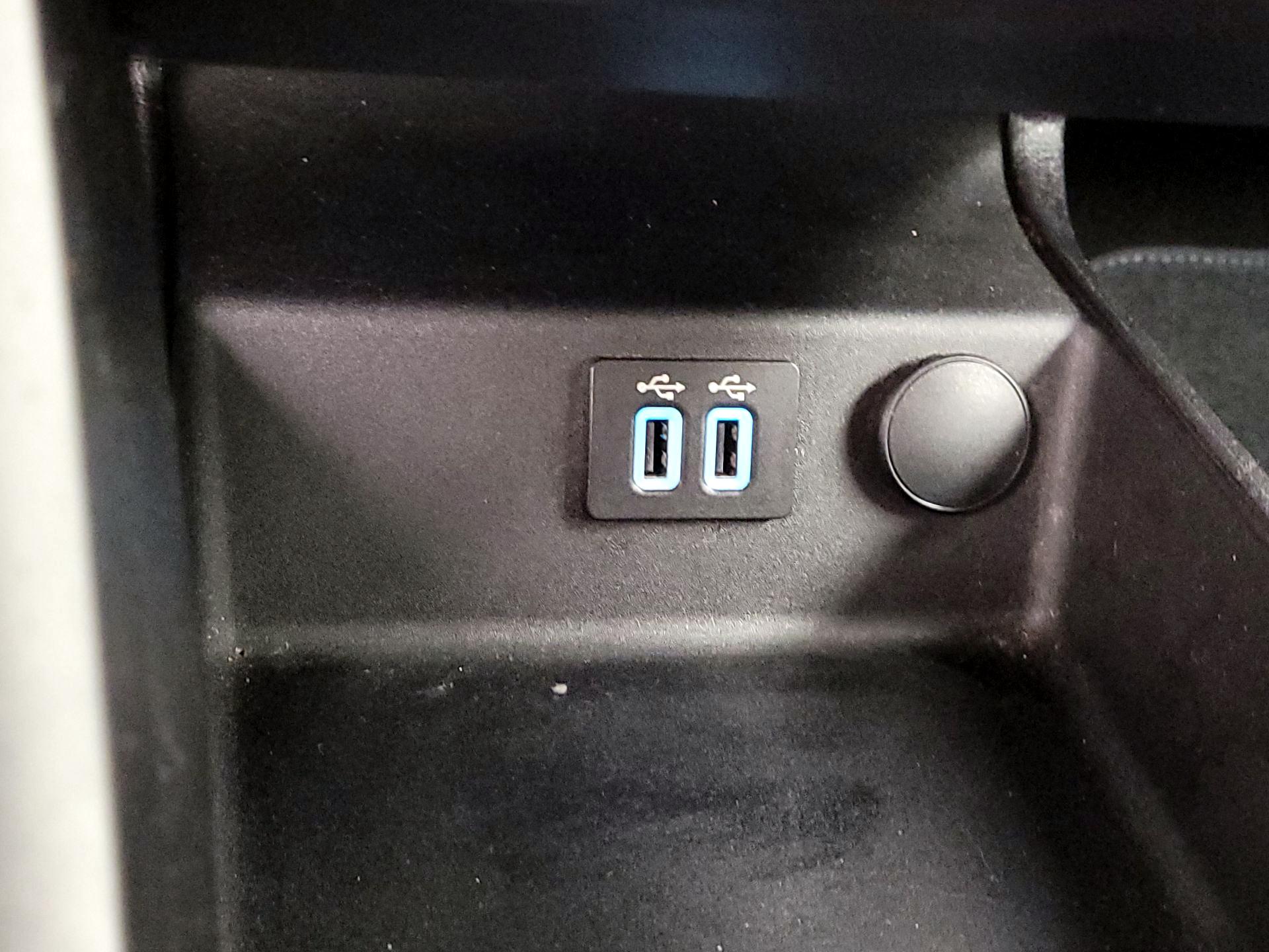 Thumbnail: 2019 Ford Fusion - 19