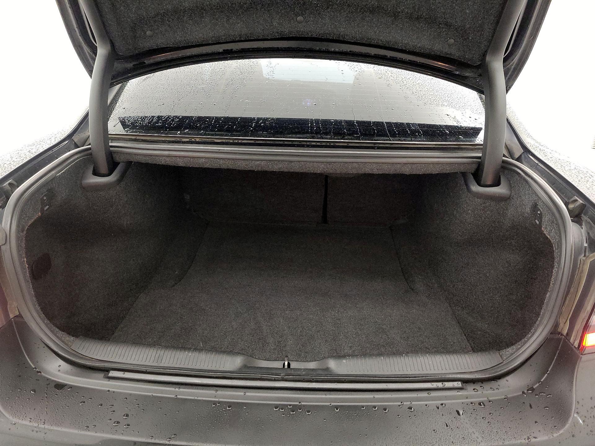 Thumbnail: 2016 Dodge Charger - 19