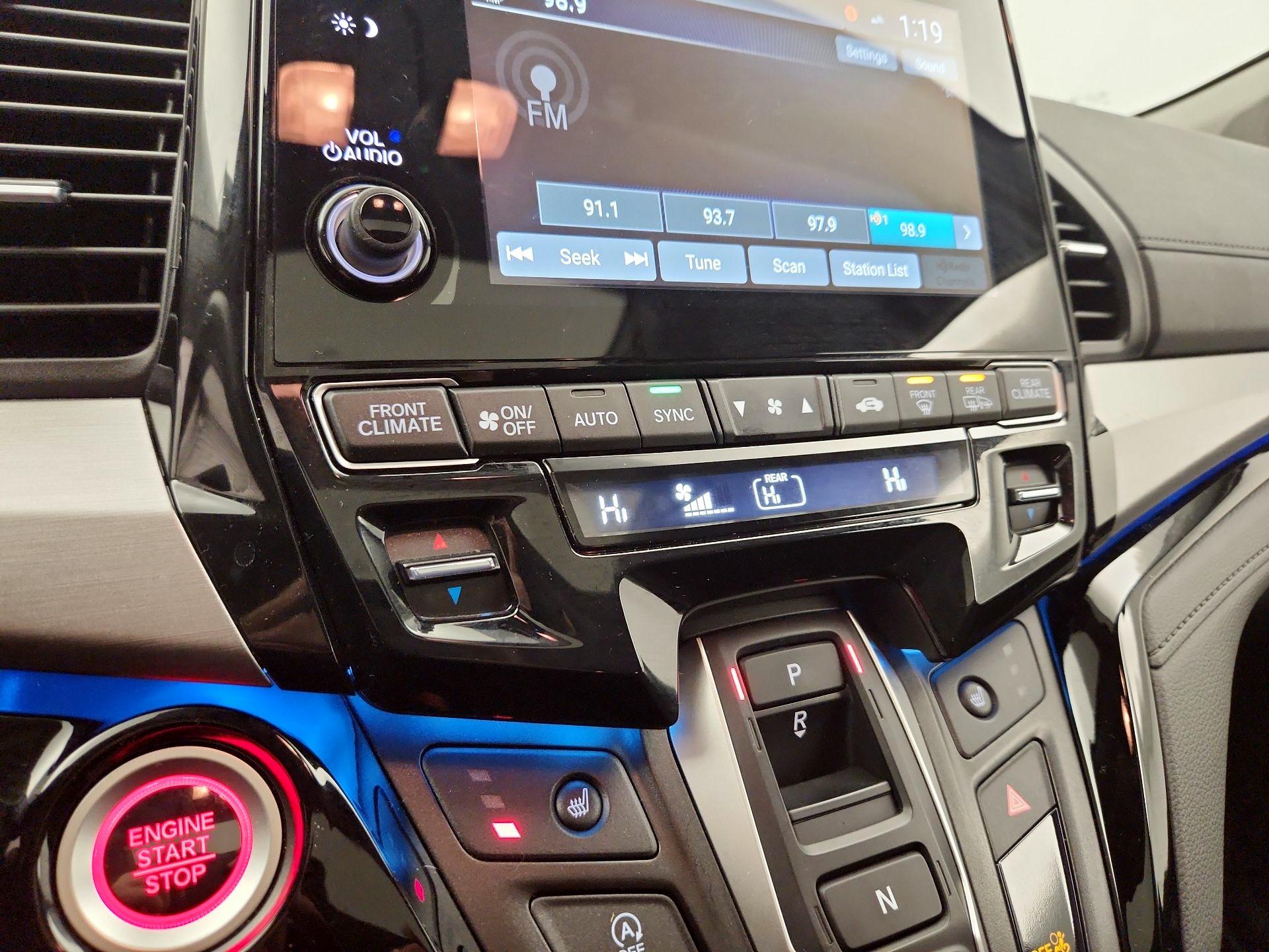 Thumbnail: 2024 Honda Odyssey - 17