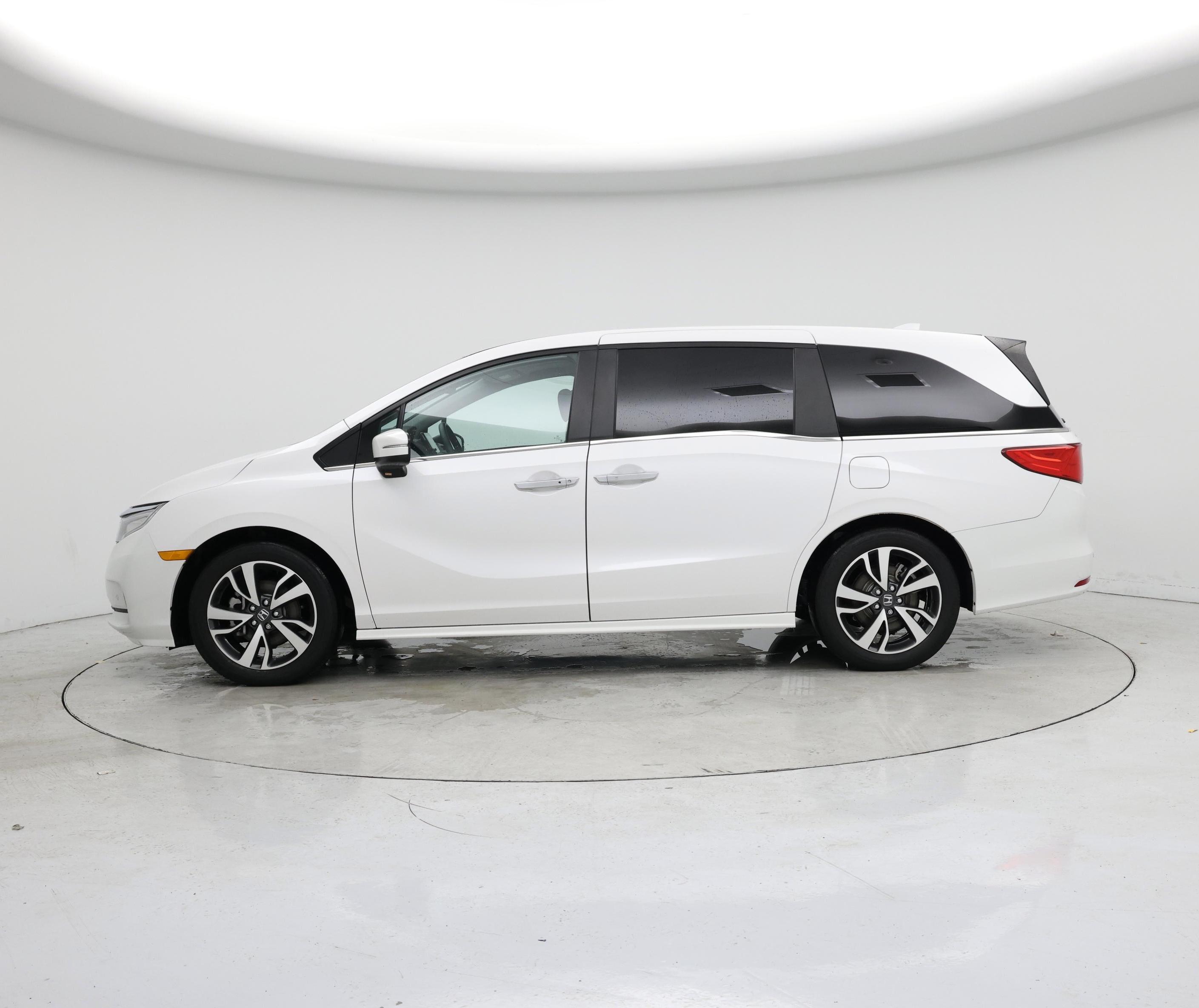 Thumbnail: 2024 Honda Odyssey - 3